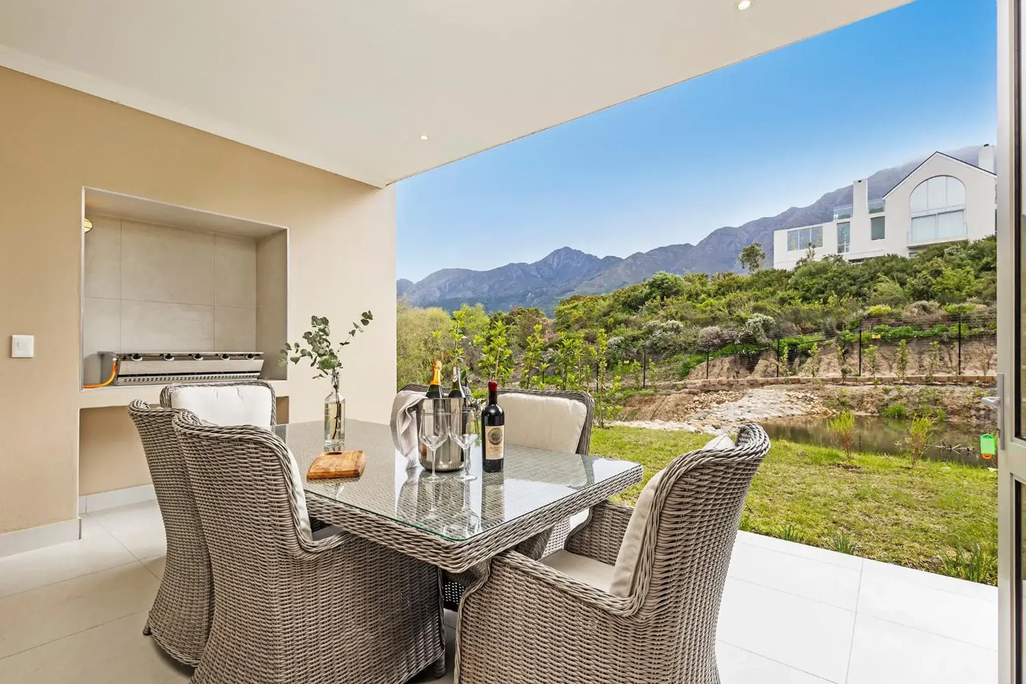 Two-Bedroom Villa in L'ermitage - Franschhoek Chateau & Villas Two-Bedroom Villa in L'ermitage - Franschhoek Chateau & Villas