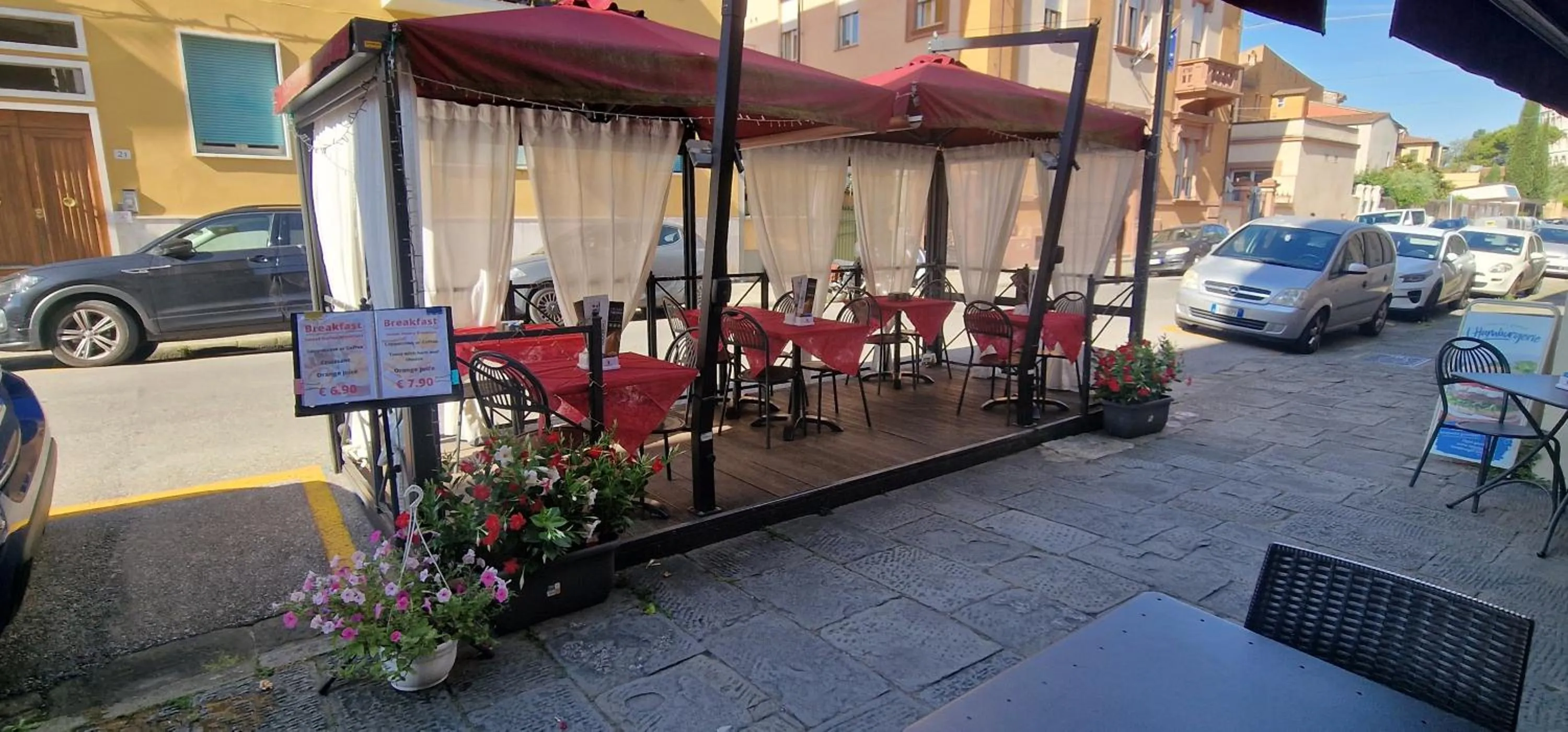 Restaurant/places to eat in Bed and Breakfast Sognando Verso La Torre