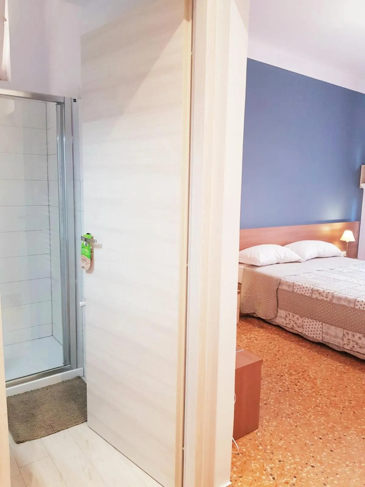 Bathroom, Bed in Bed and Breakfast Sognando Verso La Torre