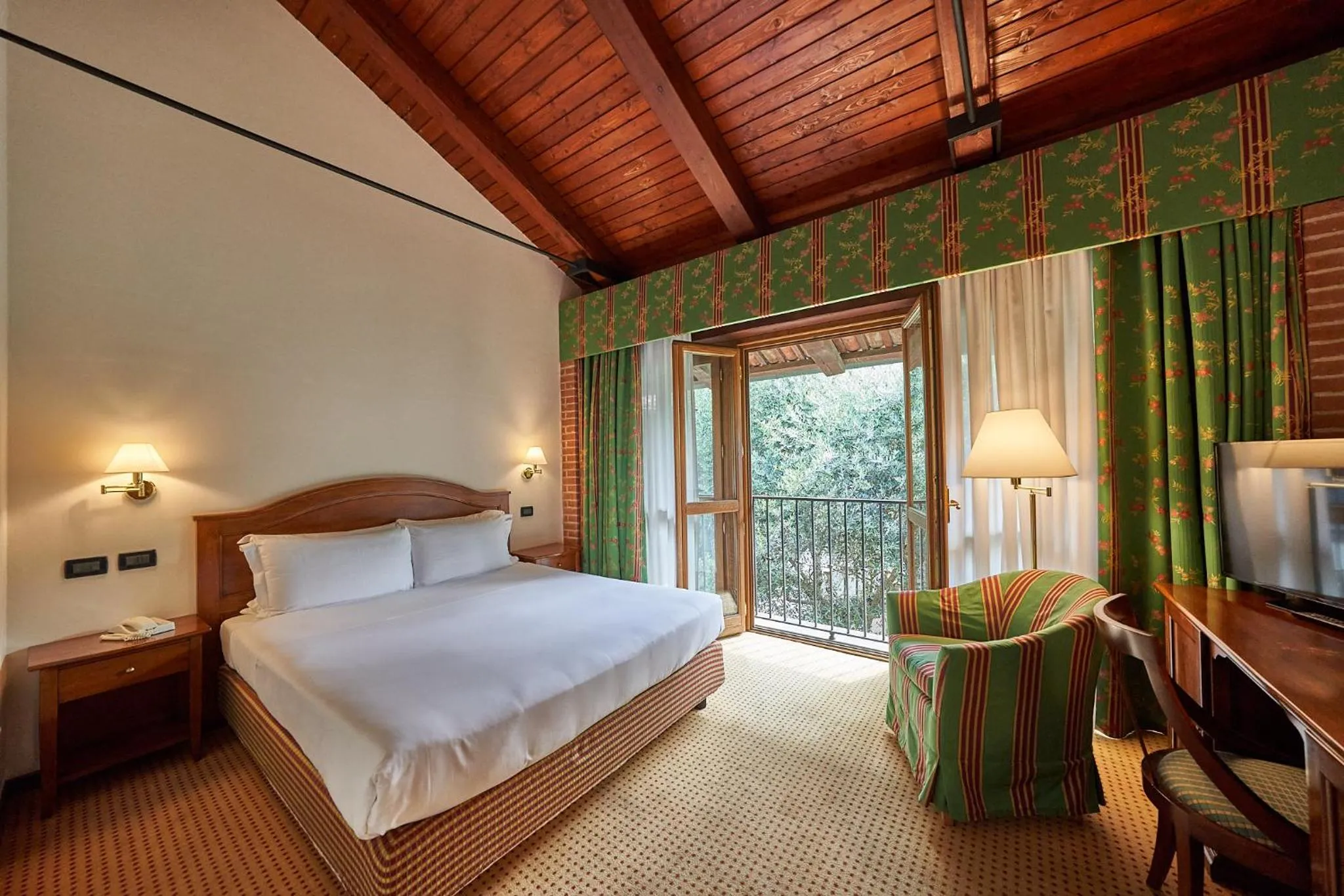 Bed in Relais Santo Stefano