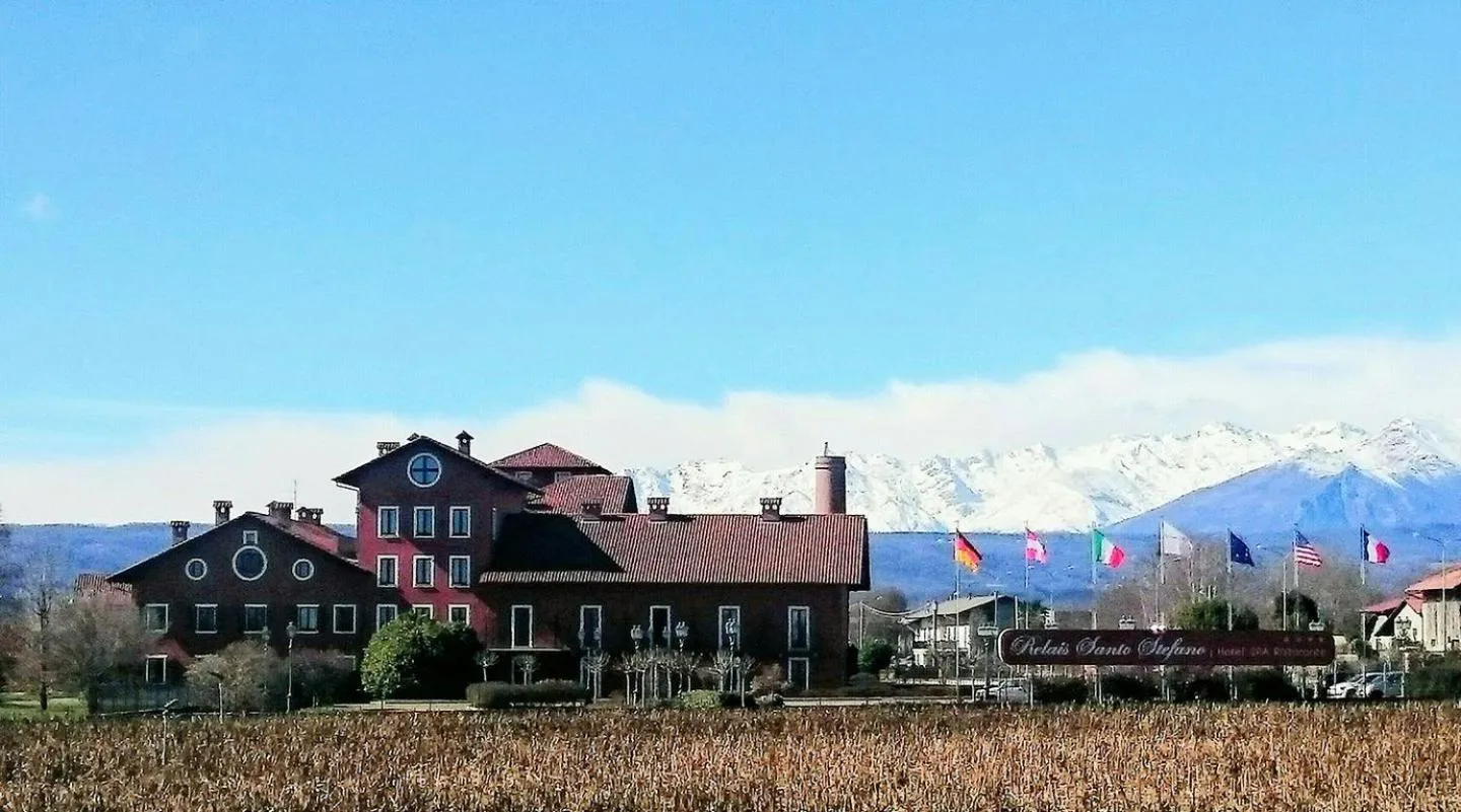 Property building in Relais Santo Stefano