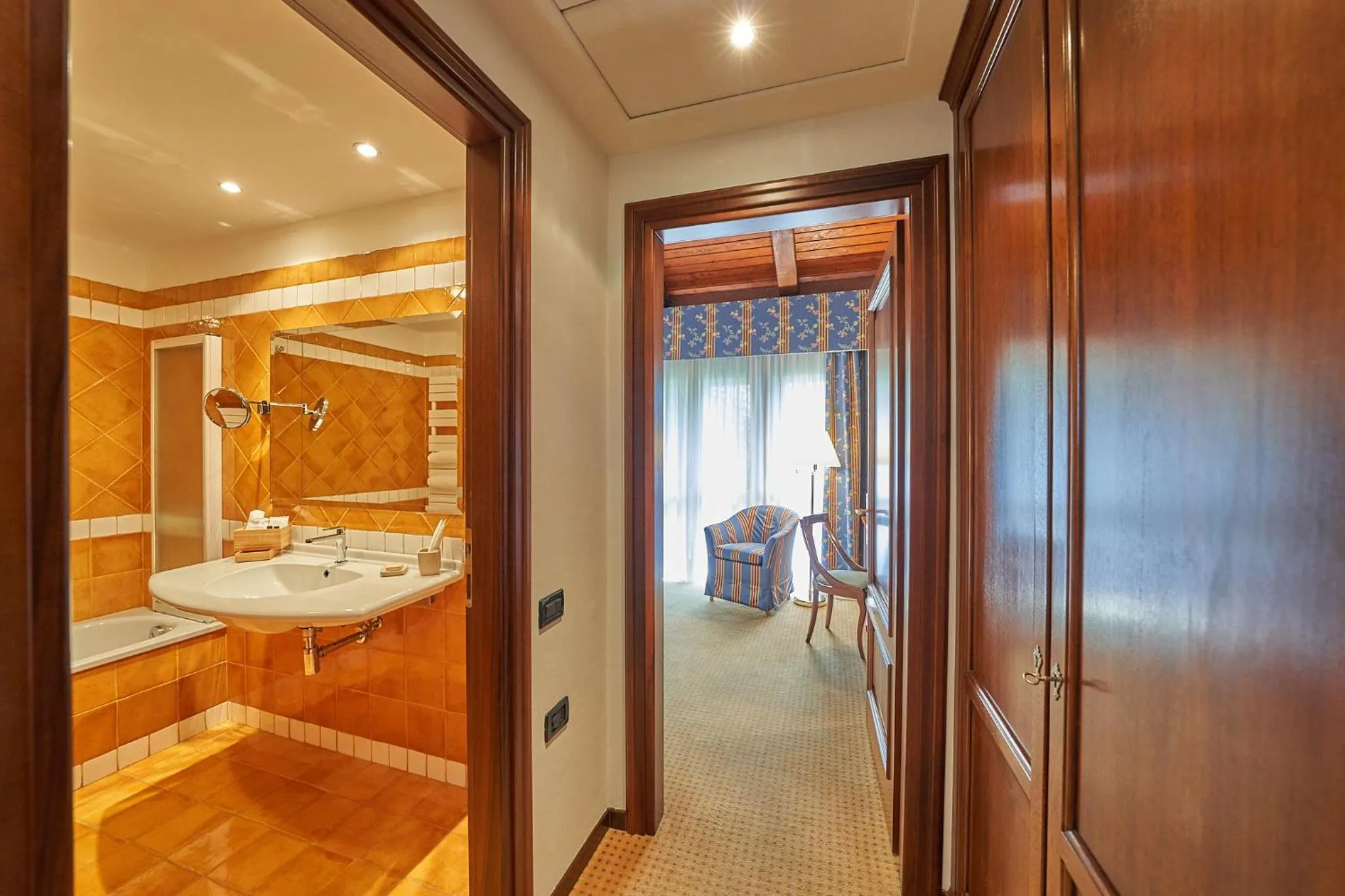 Photo of the whole room in Relais Santo Stefano