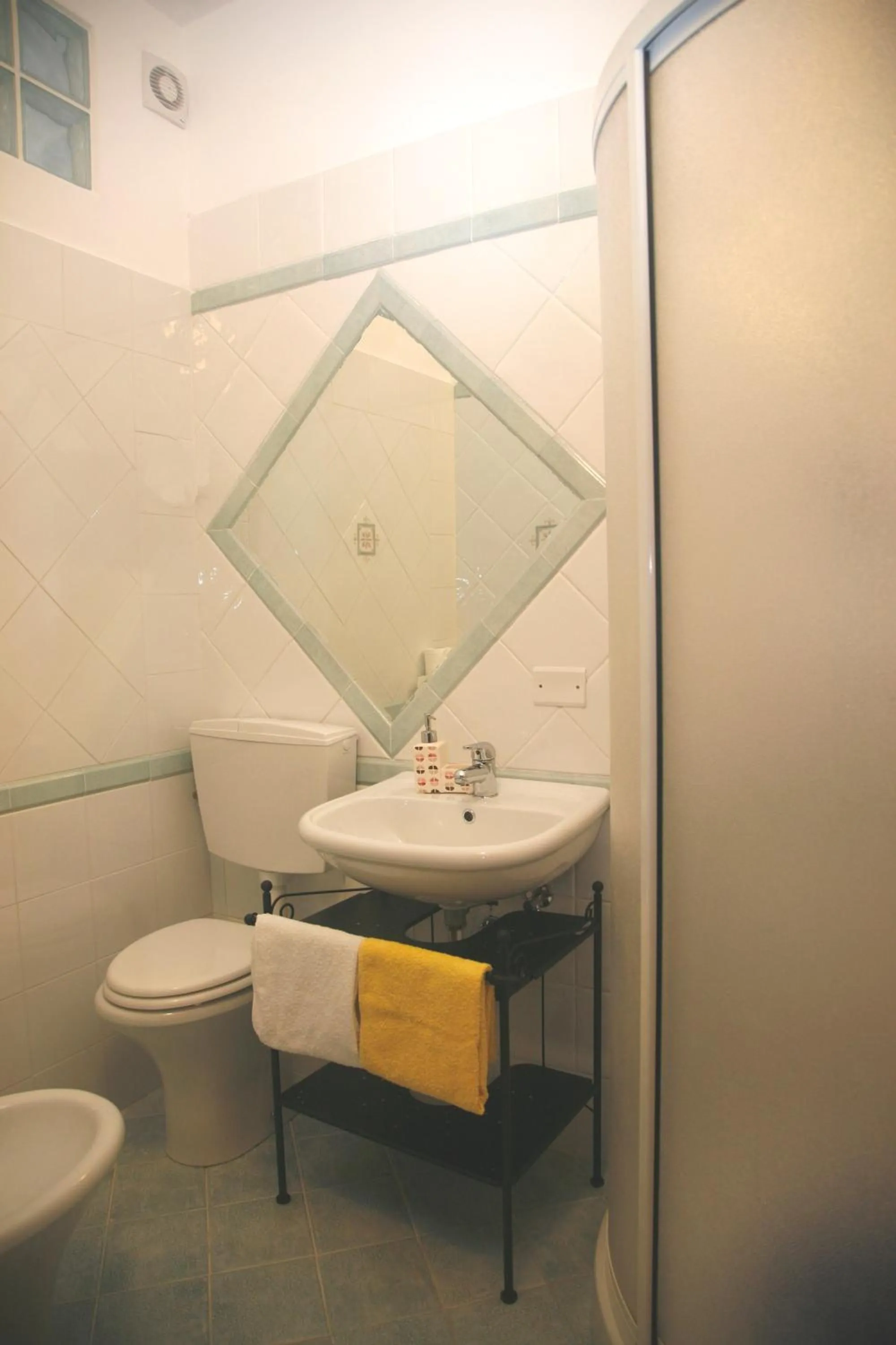 Bathroom in Trentinara Cilento