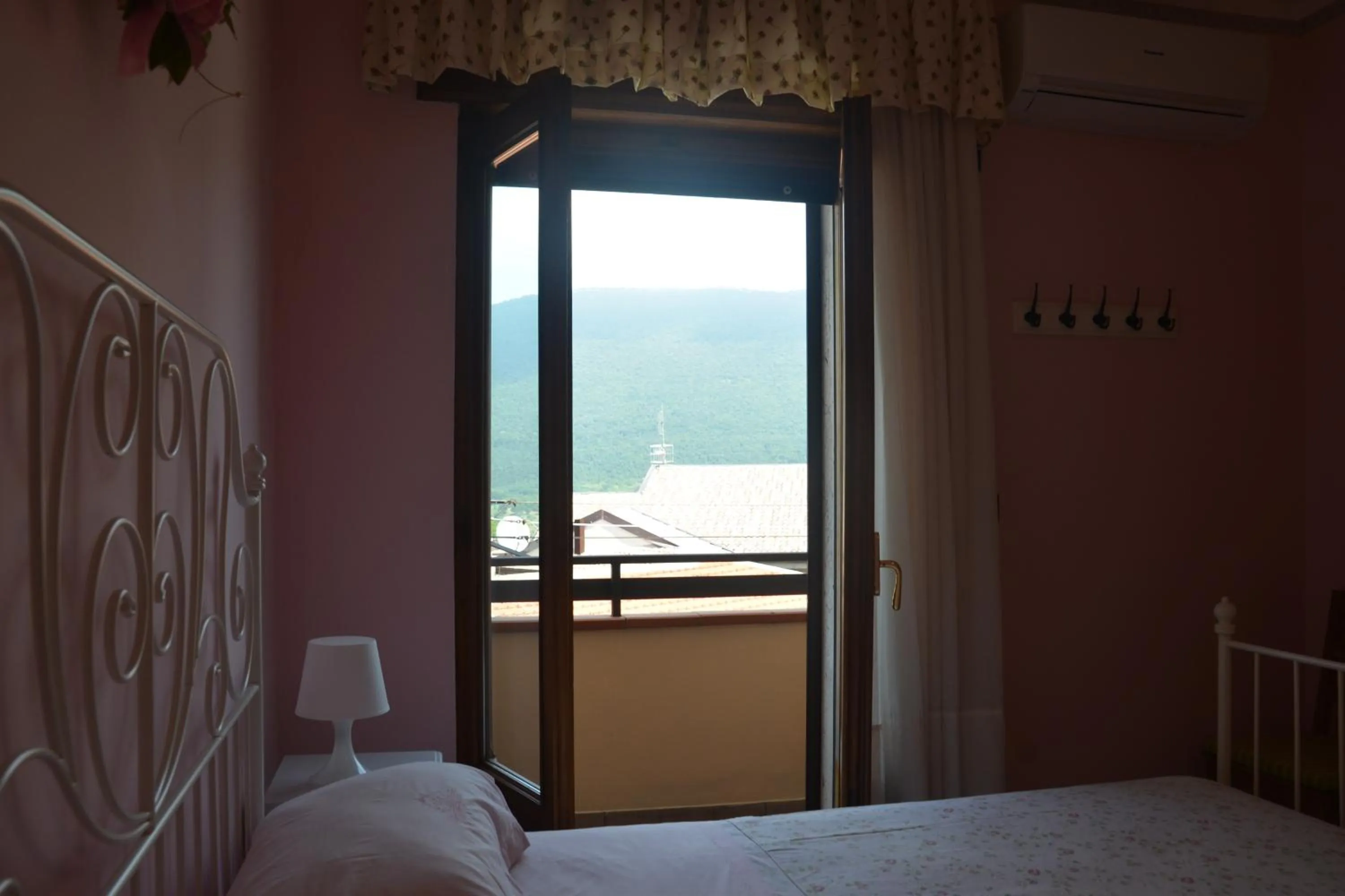 Mountain view, Bed in Trentinara Cilento