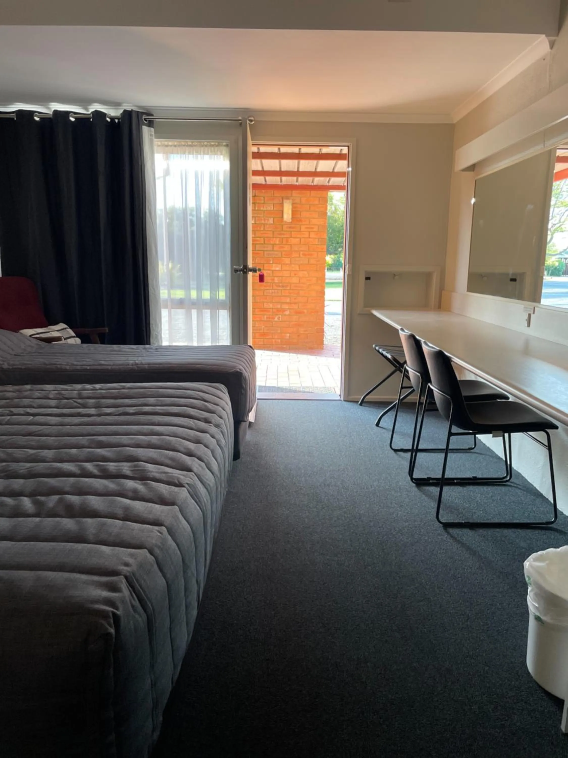 View (from property/room), Bed in Tarra Motel Yarram