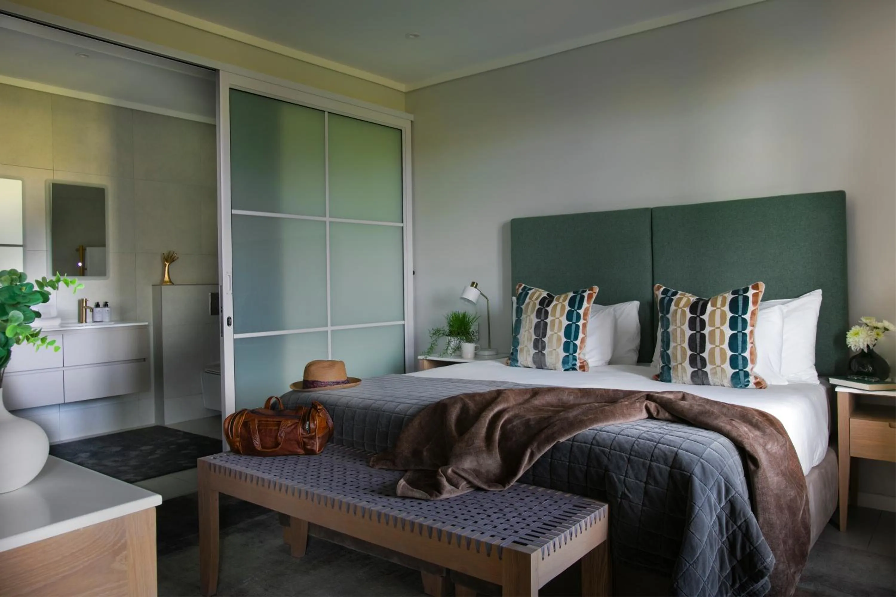 Bed in De Zalze Lodge