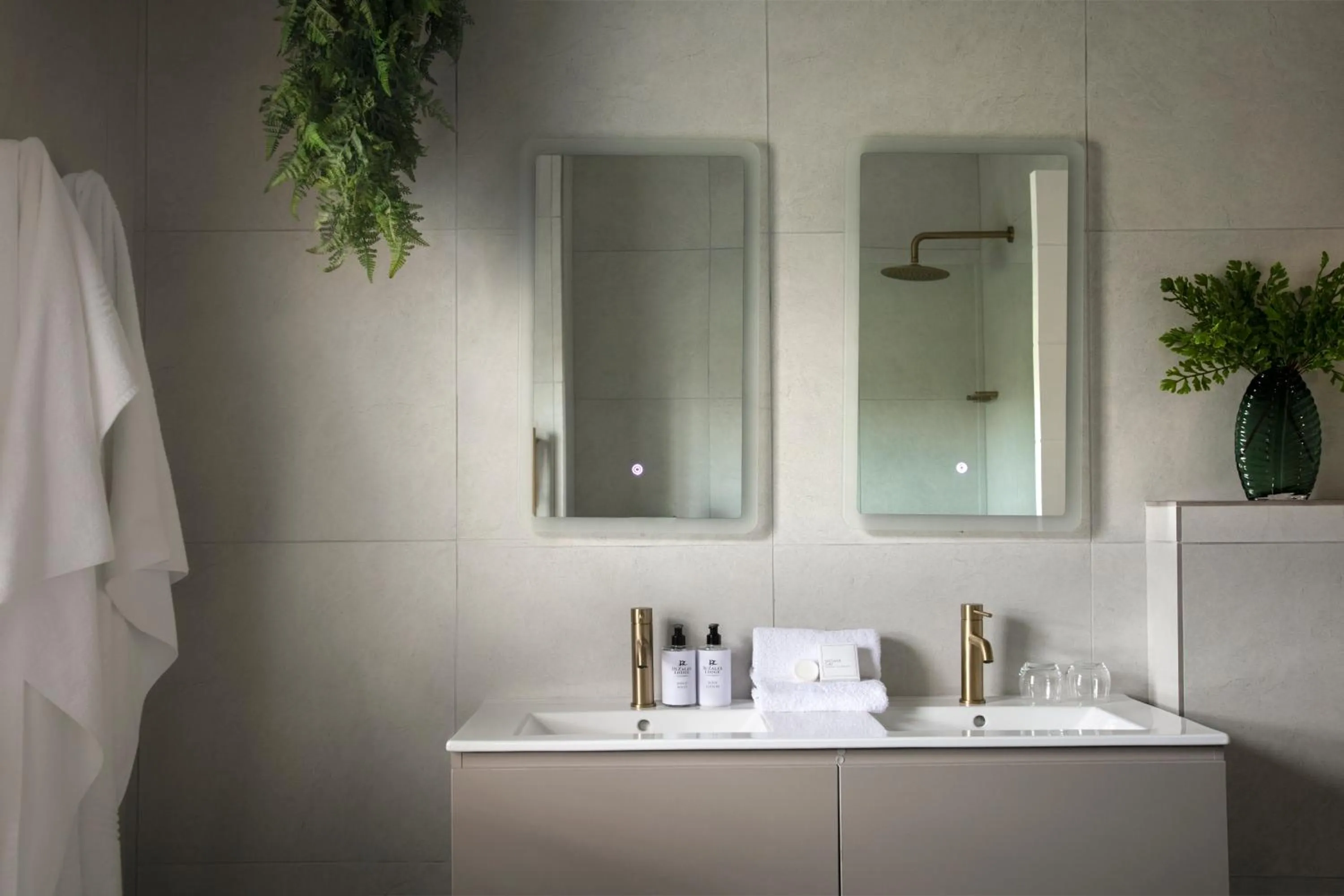 Bathroom in De Zalze Lodge