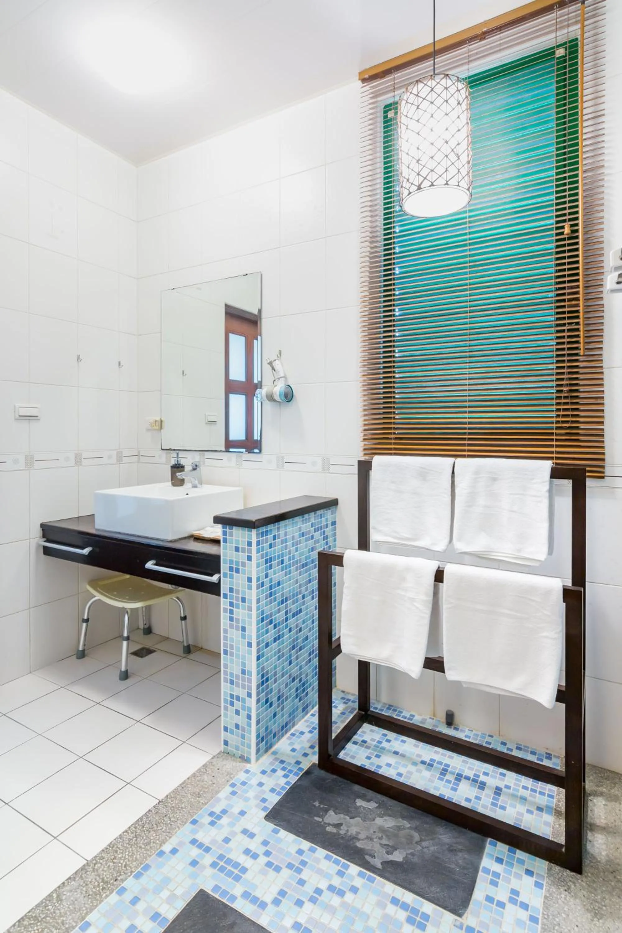 Bathroom in Ville Greensward