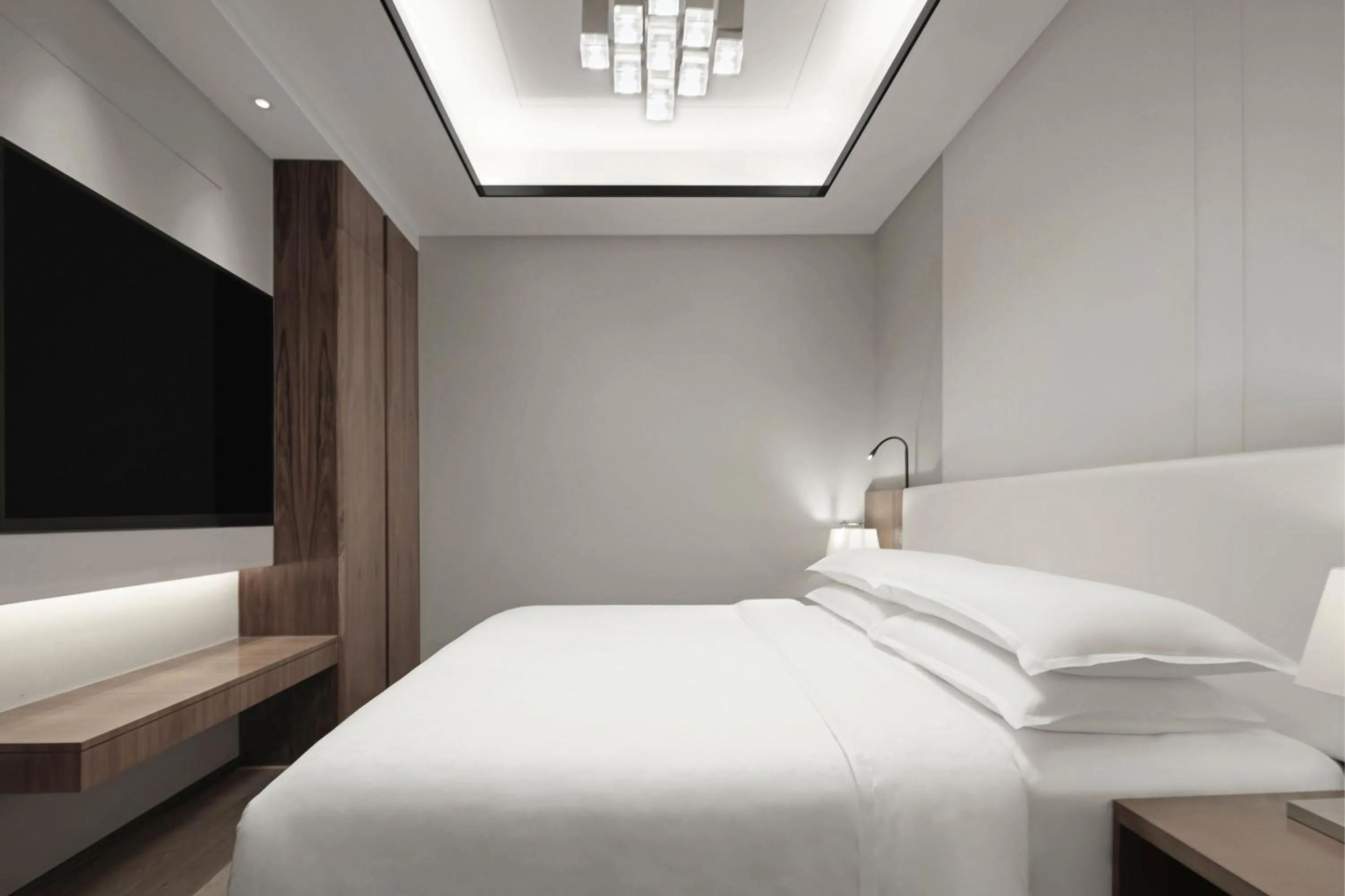 Bedroom, Bed in Sheraton Shanghai Chongming Hotel