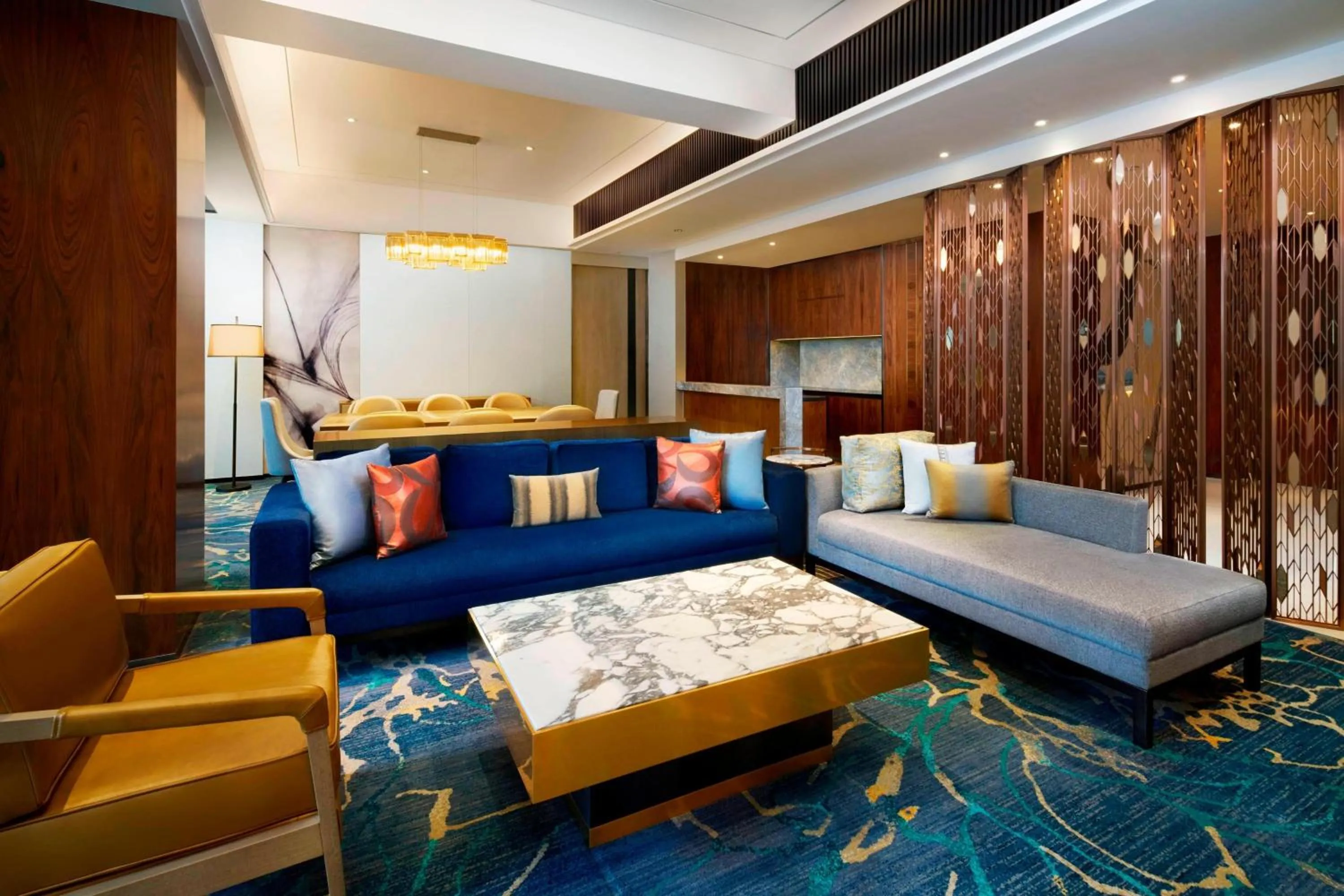 Living room, Bed in Sheraton Shanghai Chongming Hotel