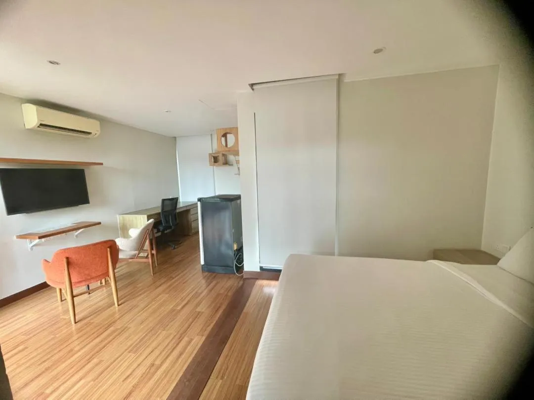 Property building, Bed in Lakeview Terrace Resort Pengerang