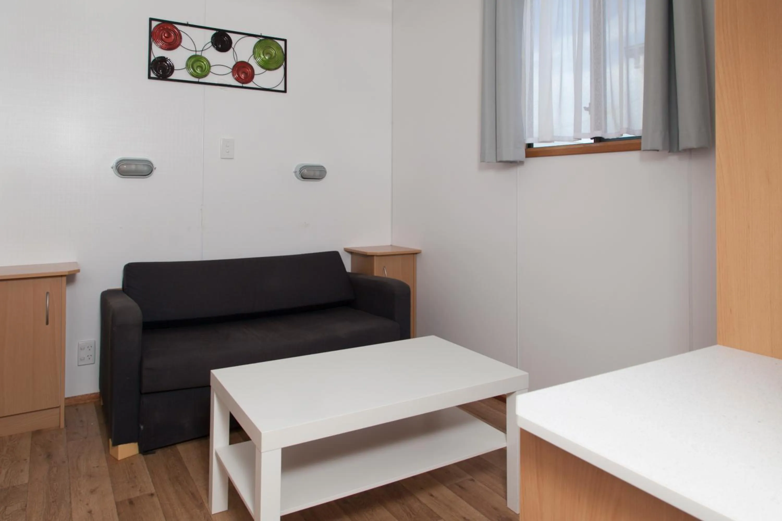 Living room in The Sundowner Cabin & Tourist Park