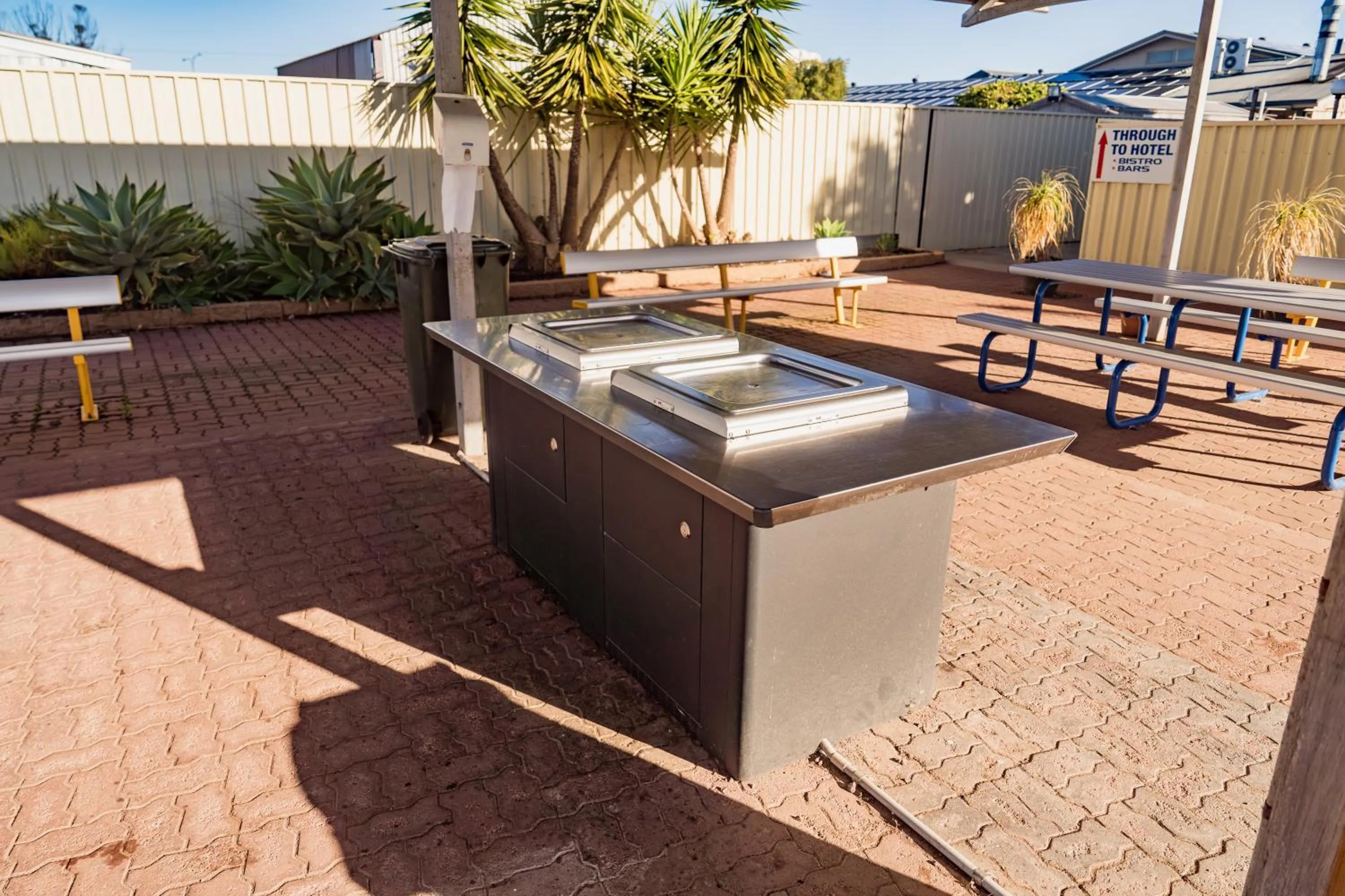 BBQ facilities in The Sundowner Cabin & Tourist Park