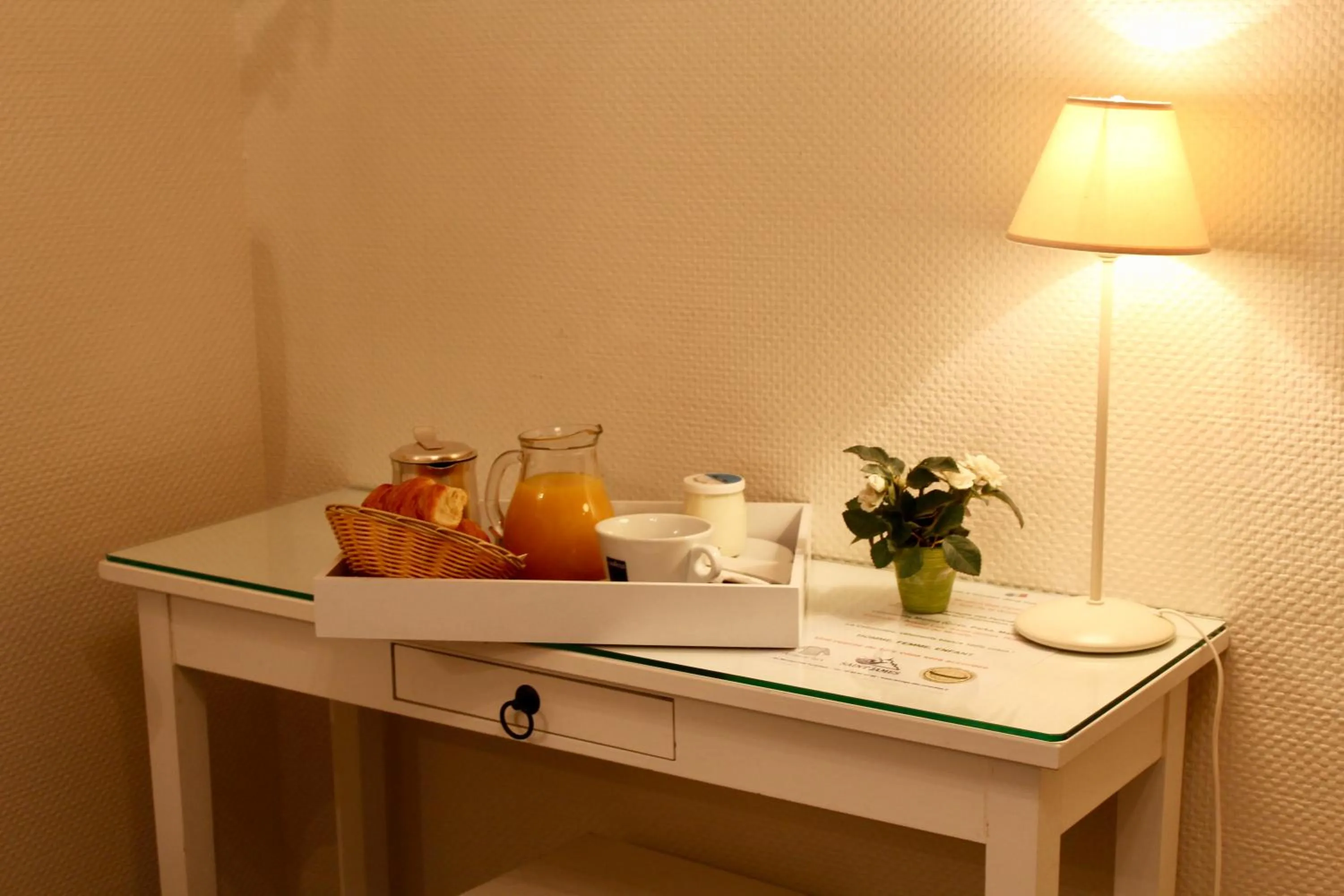 Bedroom in Hôtel Sainte Marie