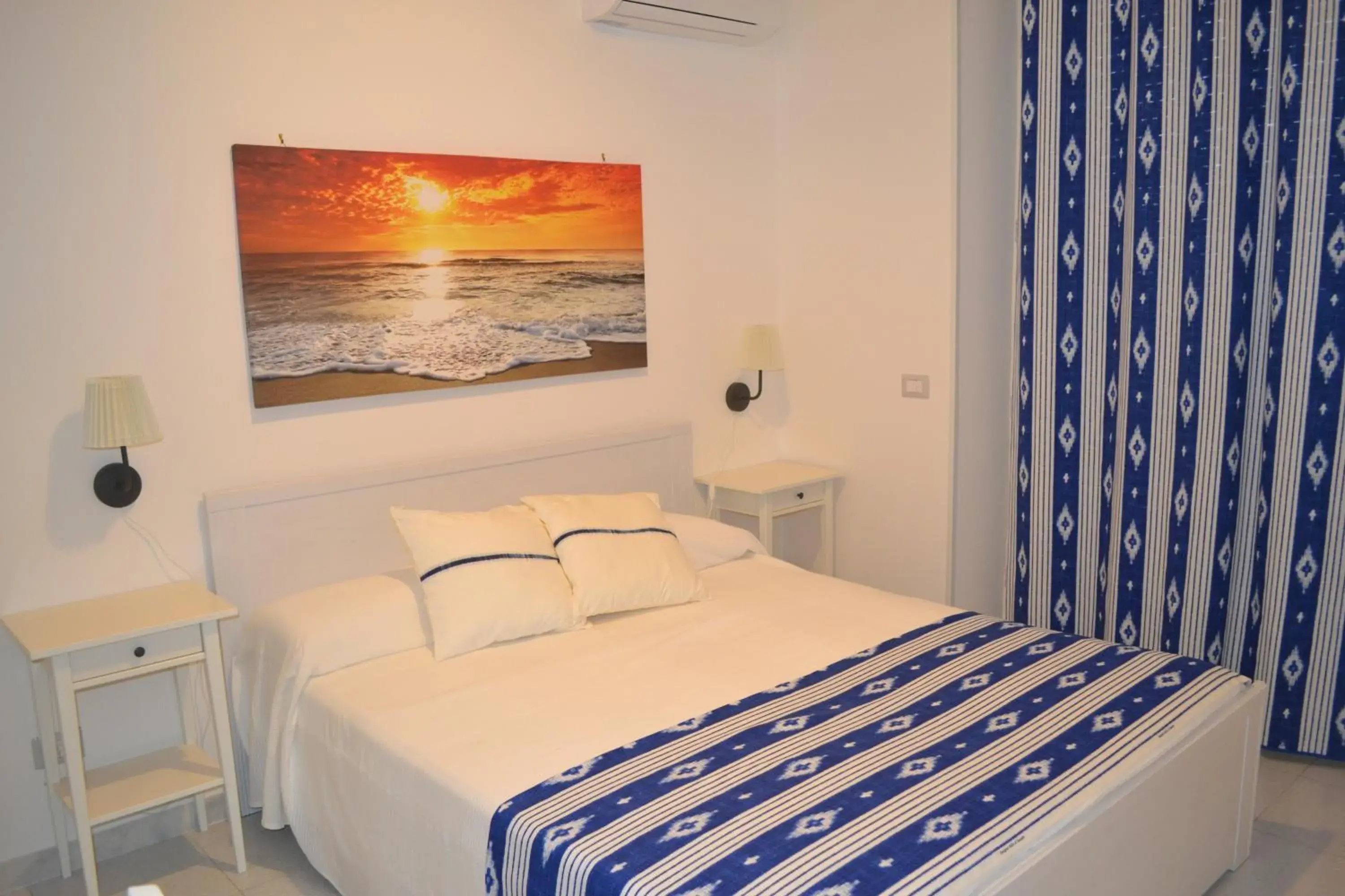 Double Room with Garden View - single occupancy in Il Cortiletto Di Piazza Verga Double Room with Garden View - single occupancy in Il Cortiletto Di Piazza Verga