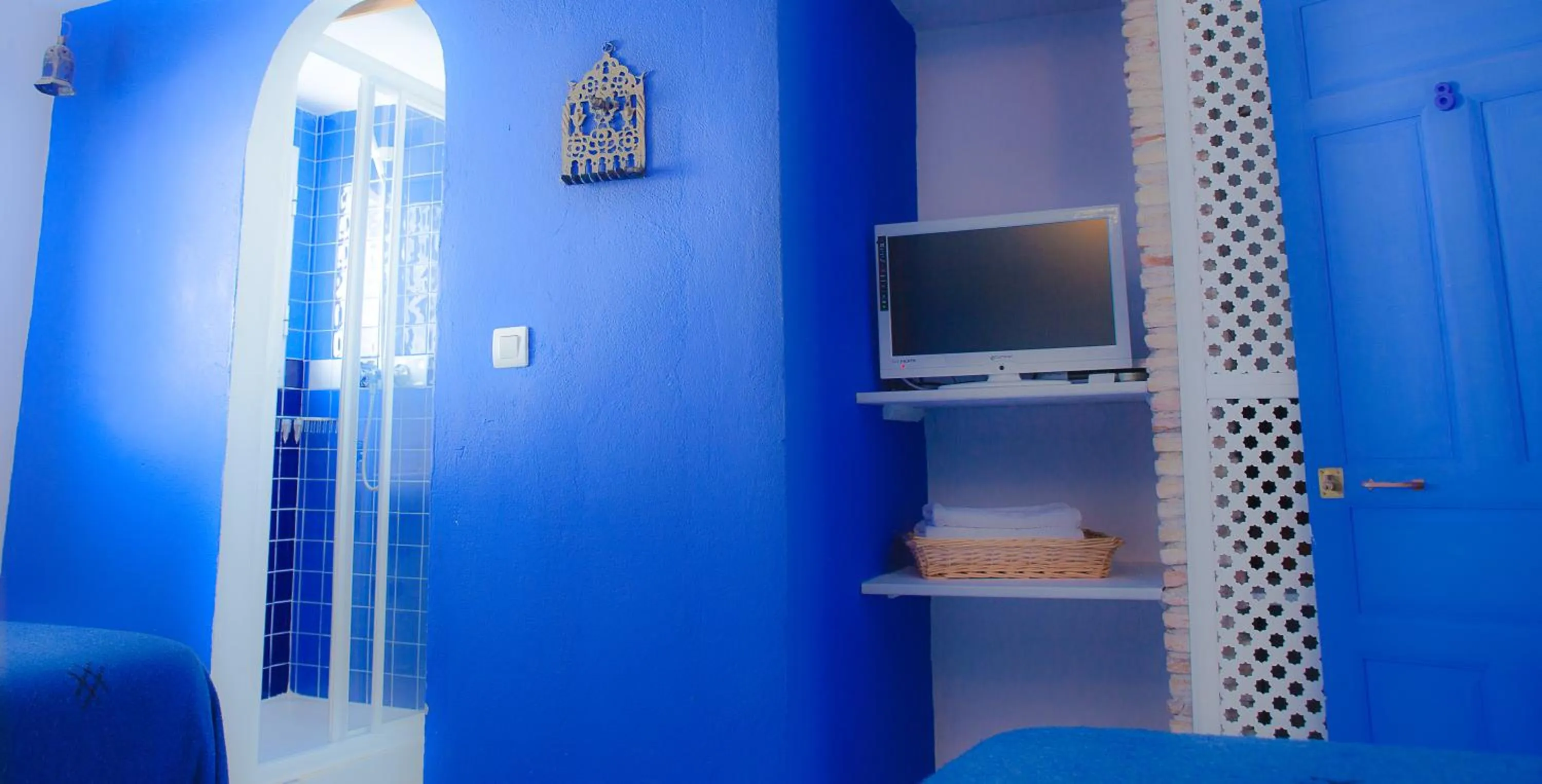 TV and multimedia in La Estrella de Tarifa