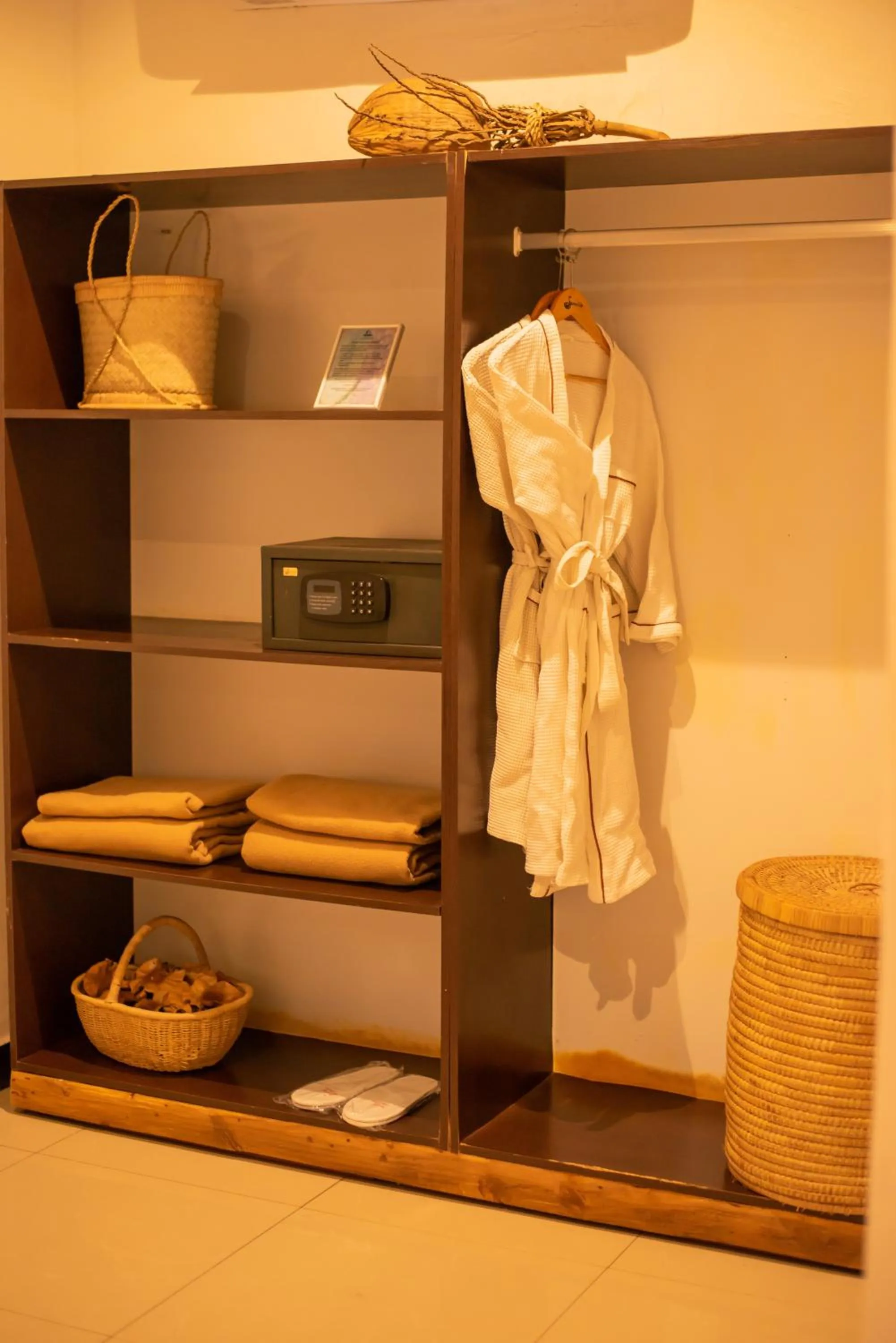 Blue Waters by Serendib