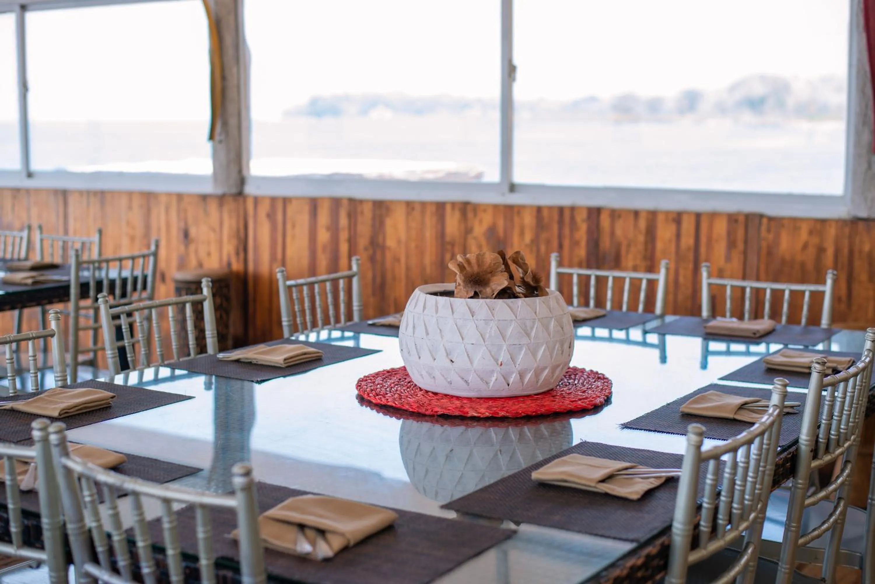 Blue Waters by Serendib