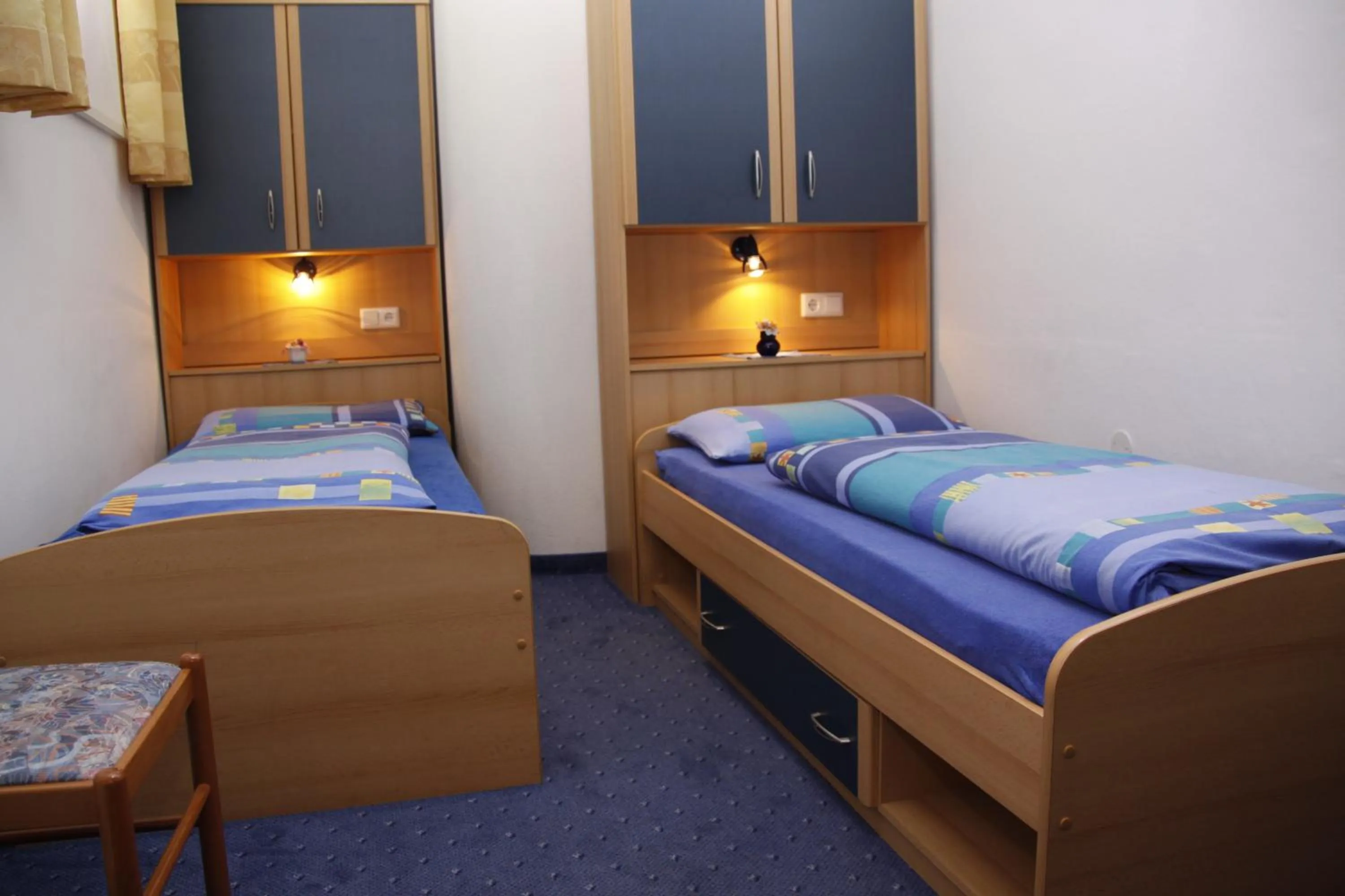 Photo of the whole room, Bed in Residence Wiesenheim