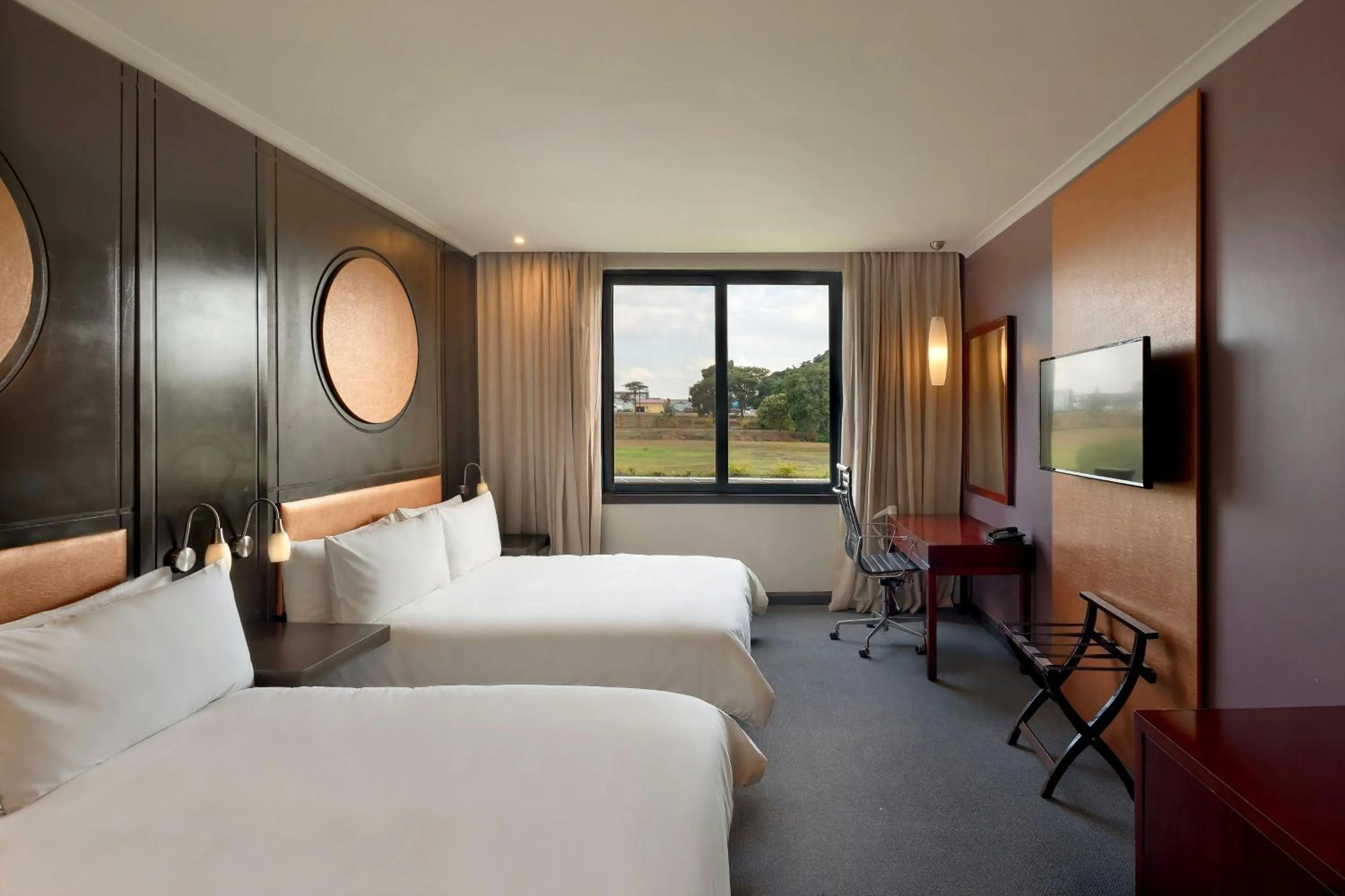 Photo of the whole room, Bed in Protea Hotel by Marriott Ndola