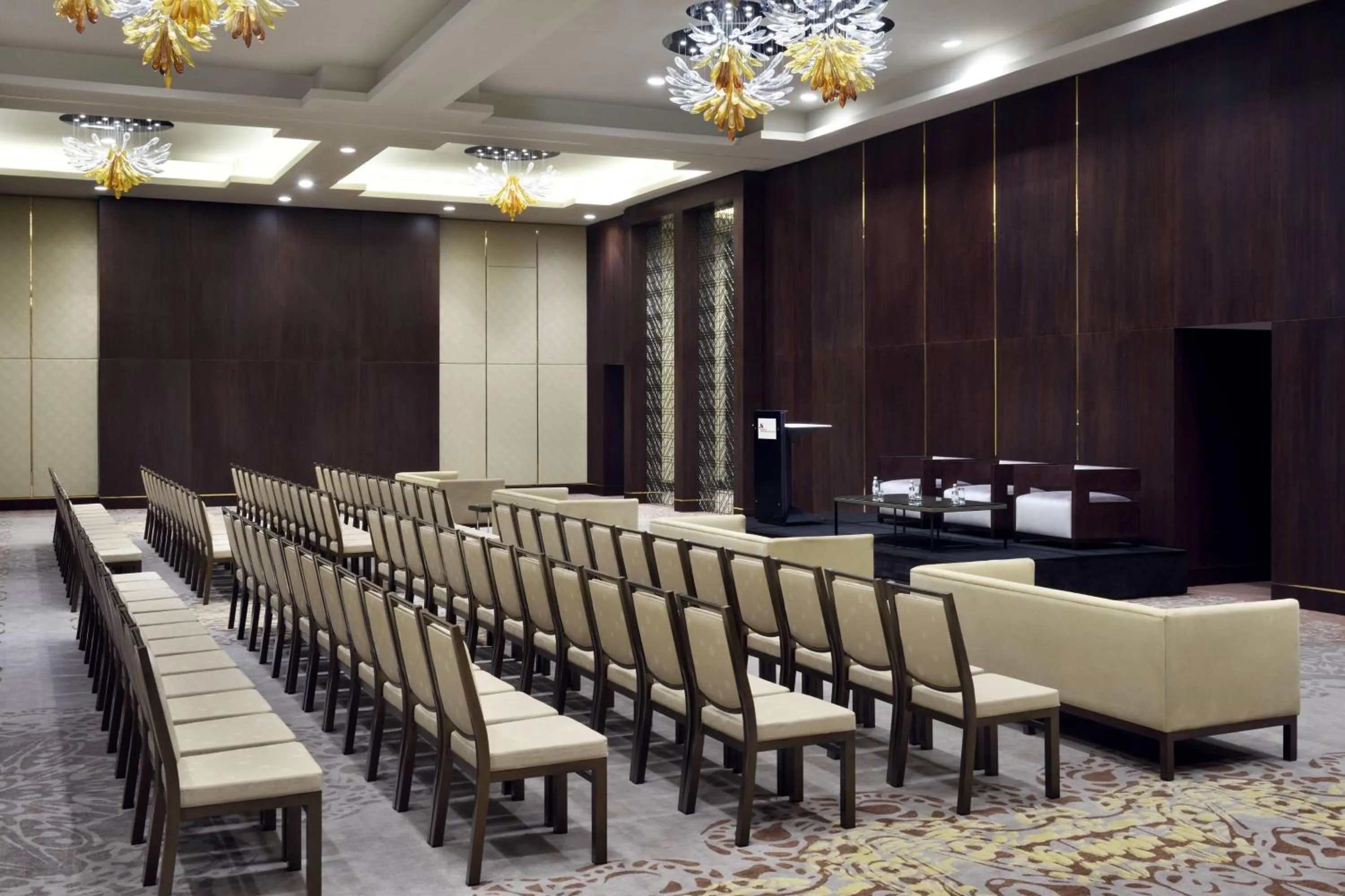 Entertainment in Marriott Hotel Downtown Abu Dhabi