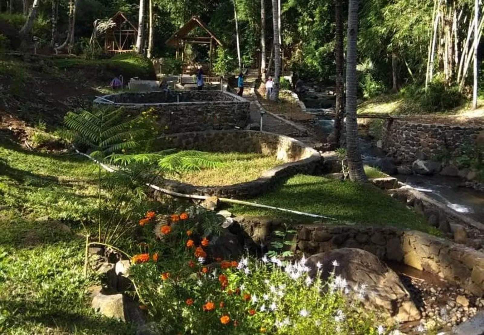 Area and facilities in Kampoeng Joglo Ijen