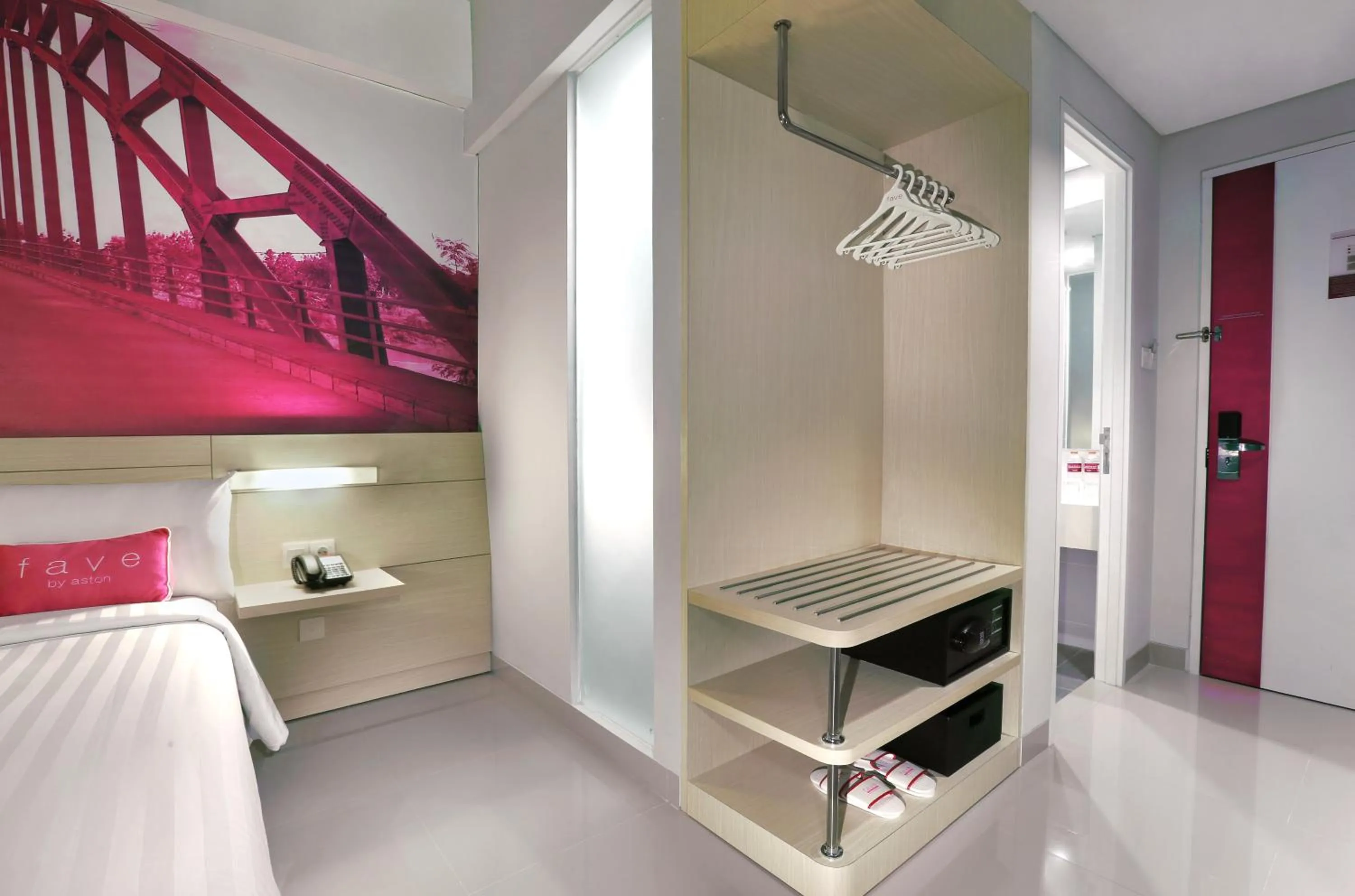 Decorative detail, Bed in favehotel Sudirman Bojonegoro