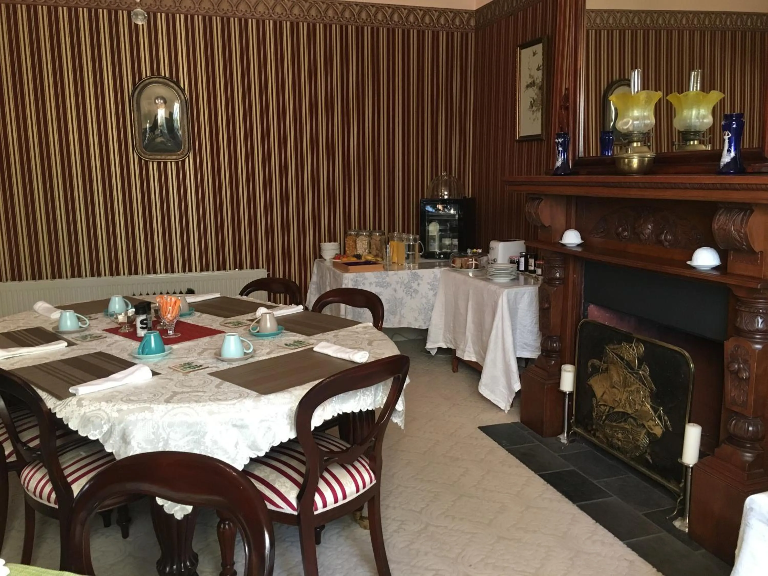 Breakfast in Boscobel of Tasmania