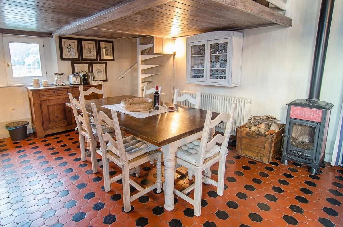 Dining area in Chocolat au Lac