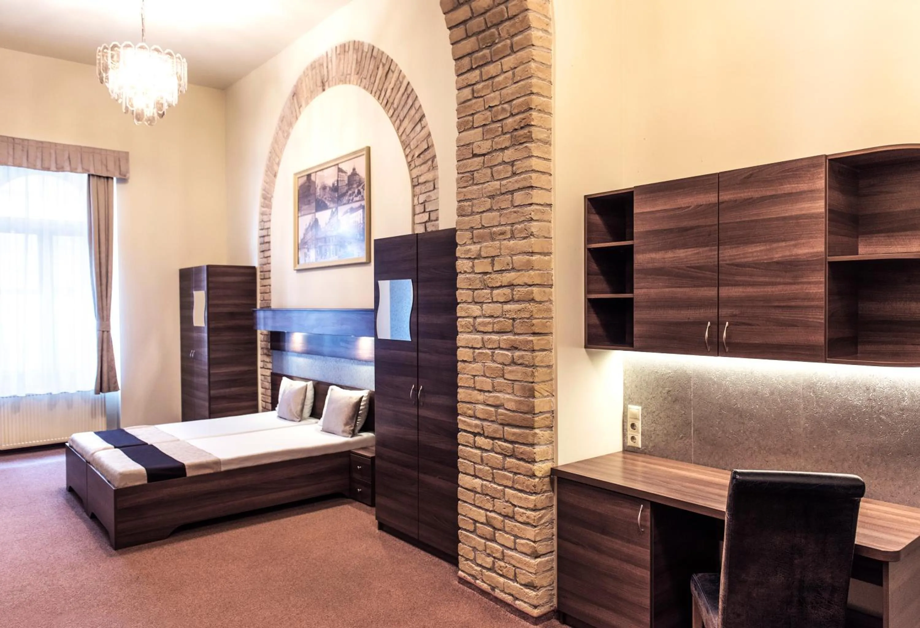 Bedroom, Bed in SOUS44