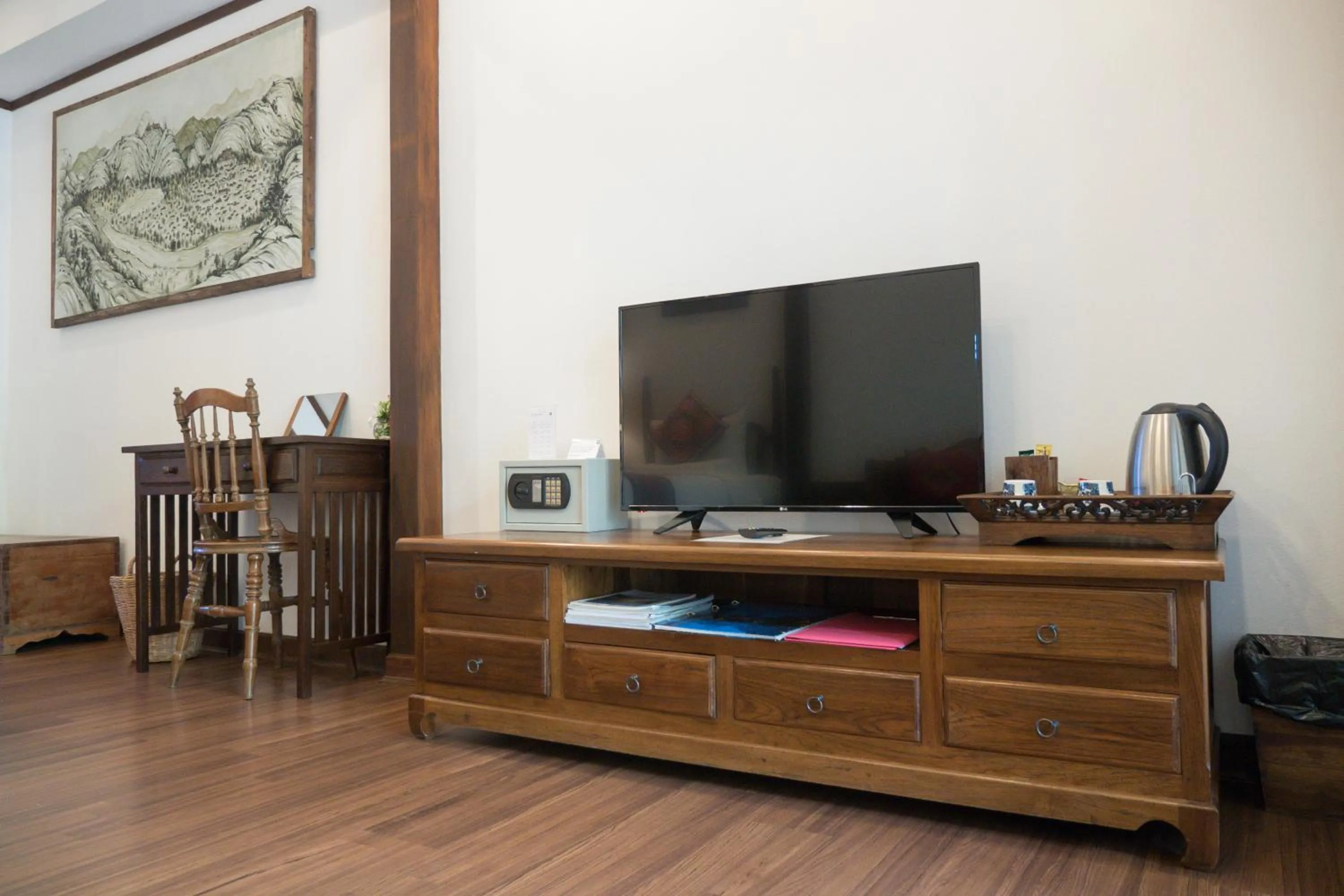 TV and multimedia in Hongkhao Village