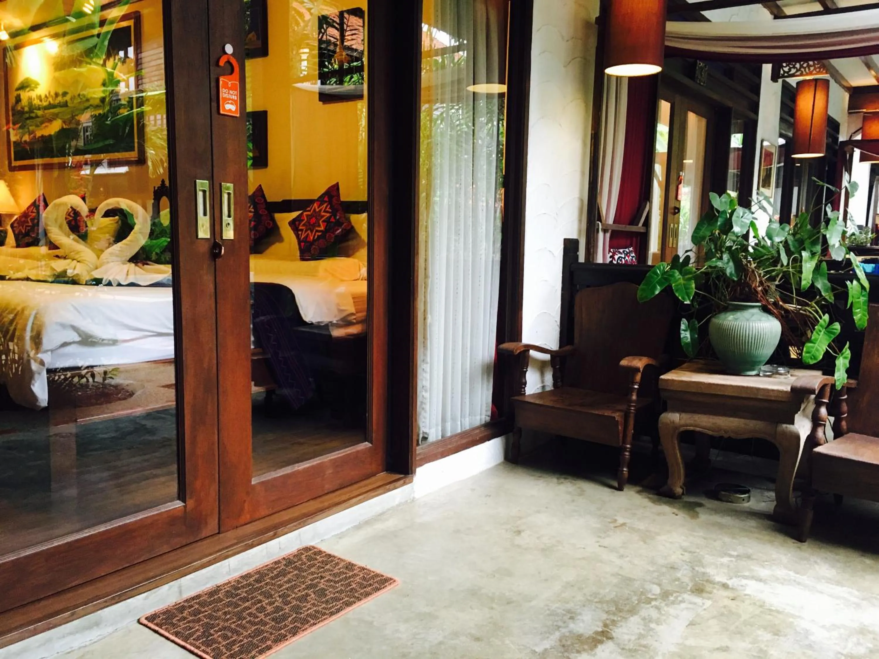 Balcony/Terrace, Bed in Hongkhao Village