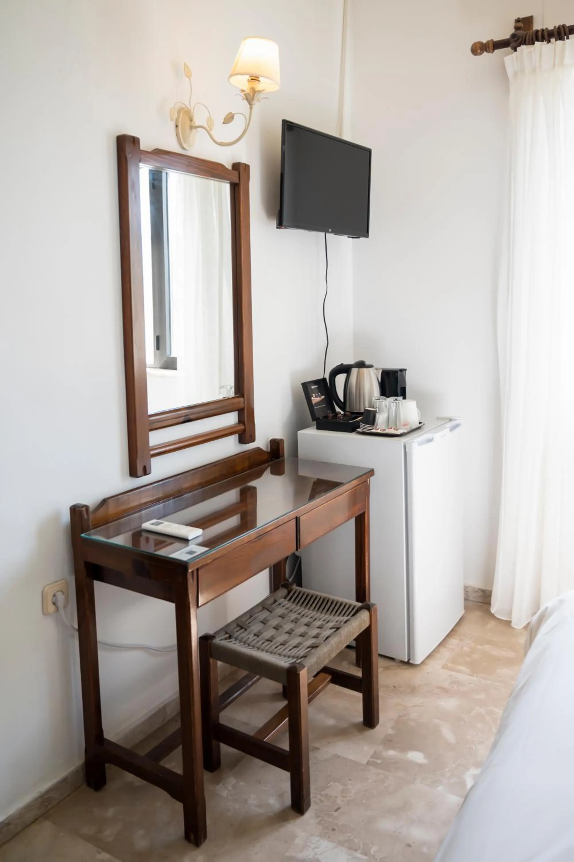 TV and multimedia in Argo Rooms-Papadakis