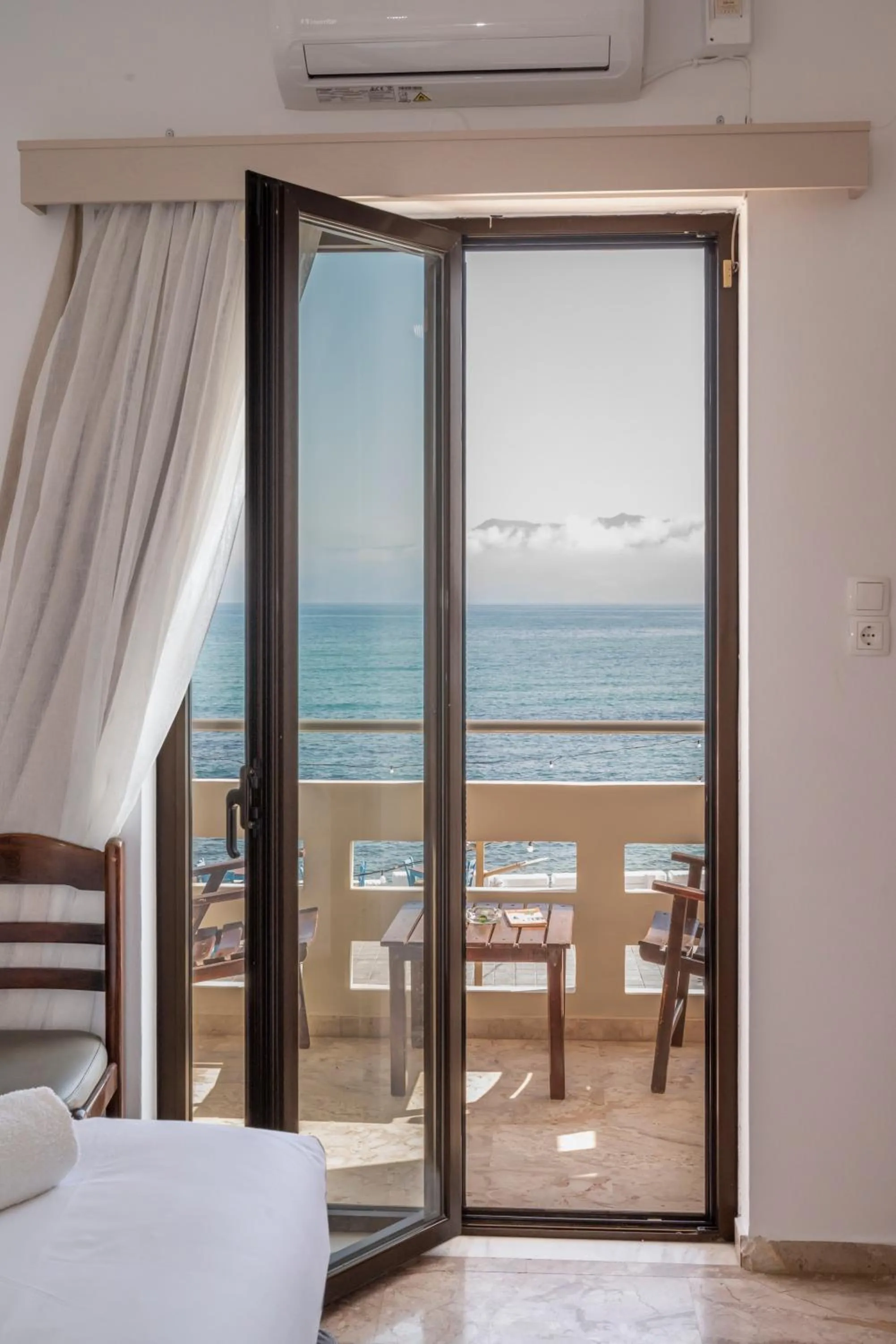 Balcony/Terrace, Bed in Argo Rooms-Papadakis