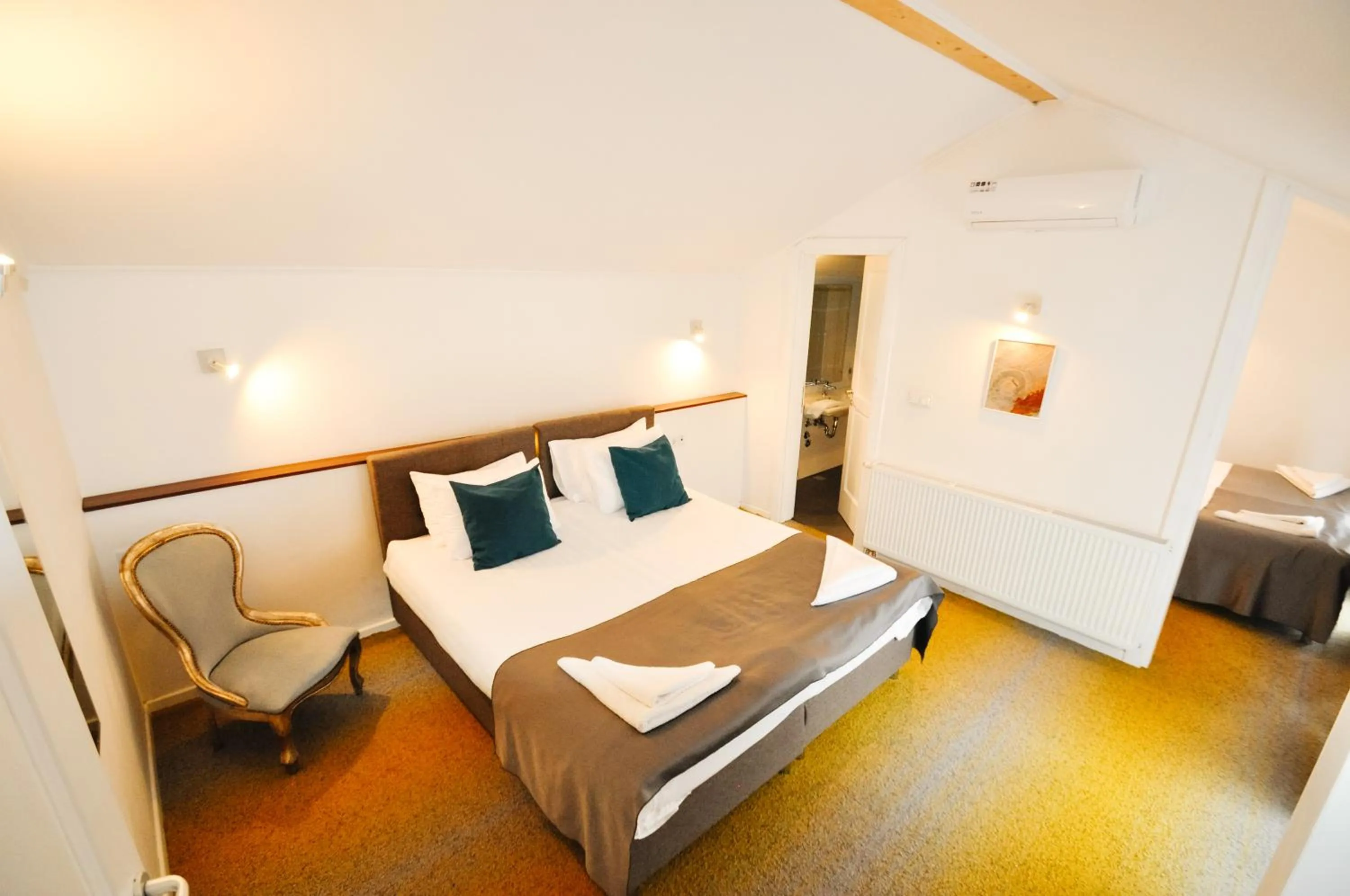 Bed in Heritage Hotel Petrakija