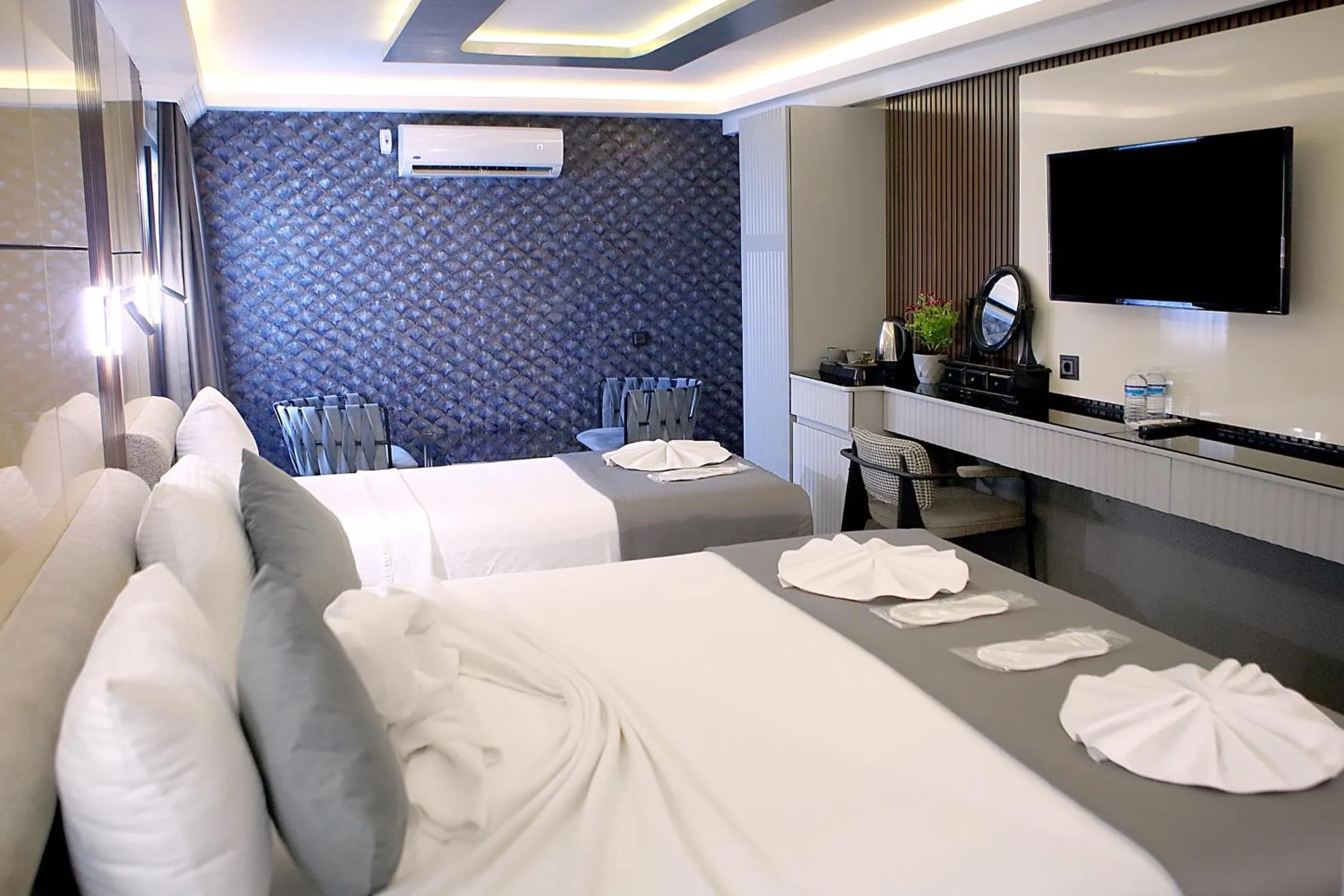 TV and multimedia, Bed in AMARA OLD CITY HOTEL & Spa