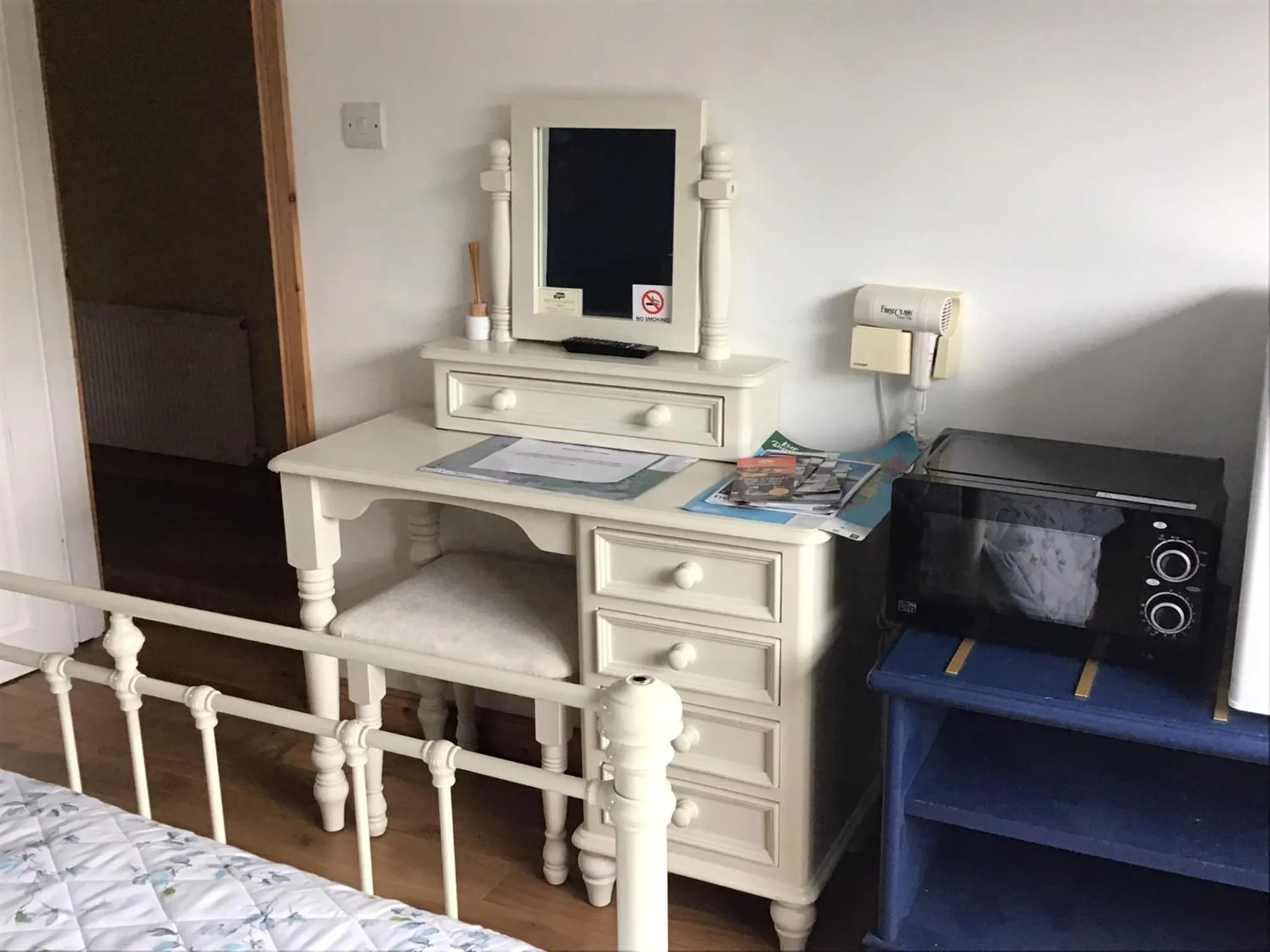 Bed in Blakehill House