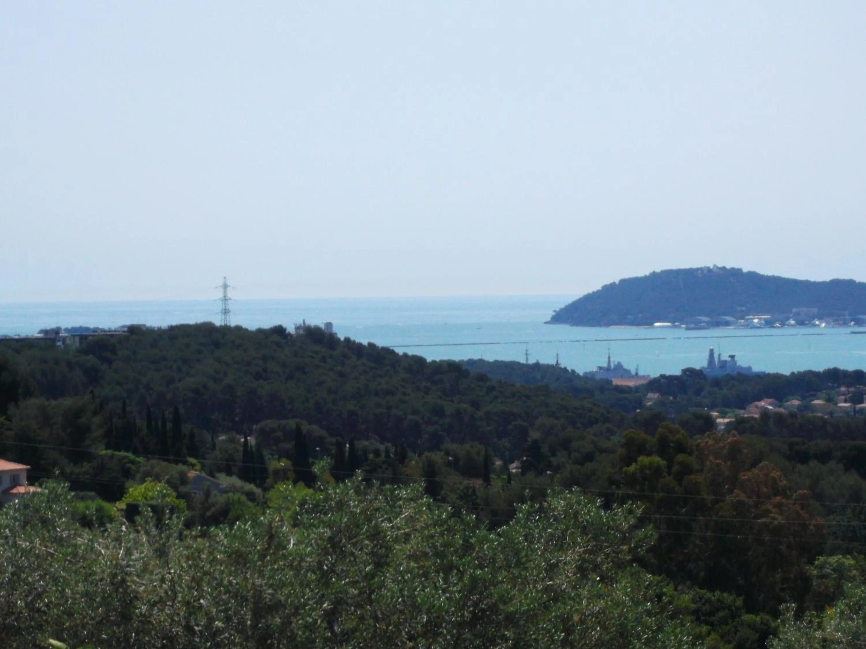 Property building in Les terrasses sur mer