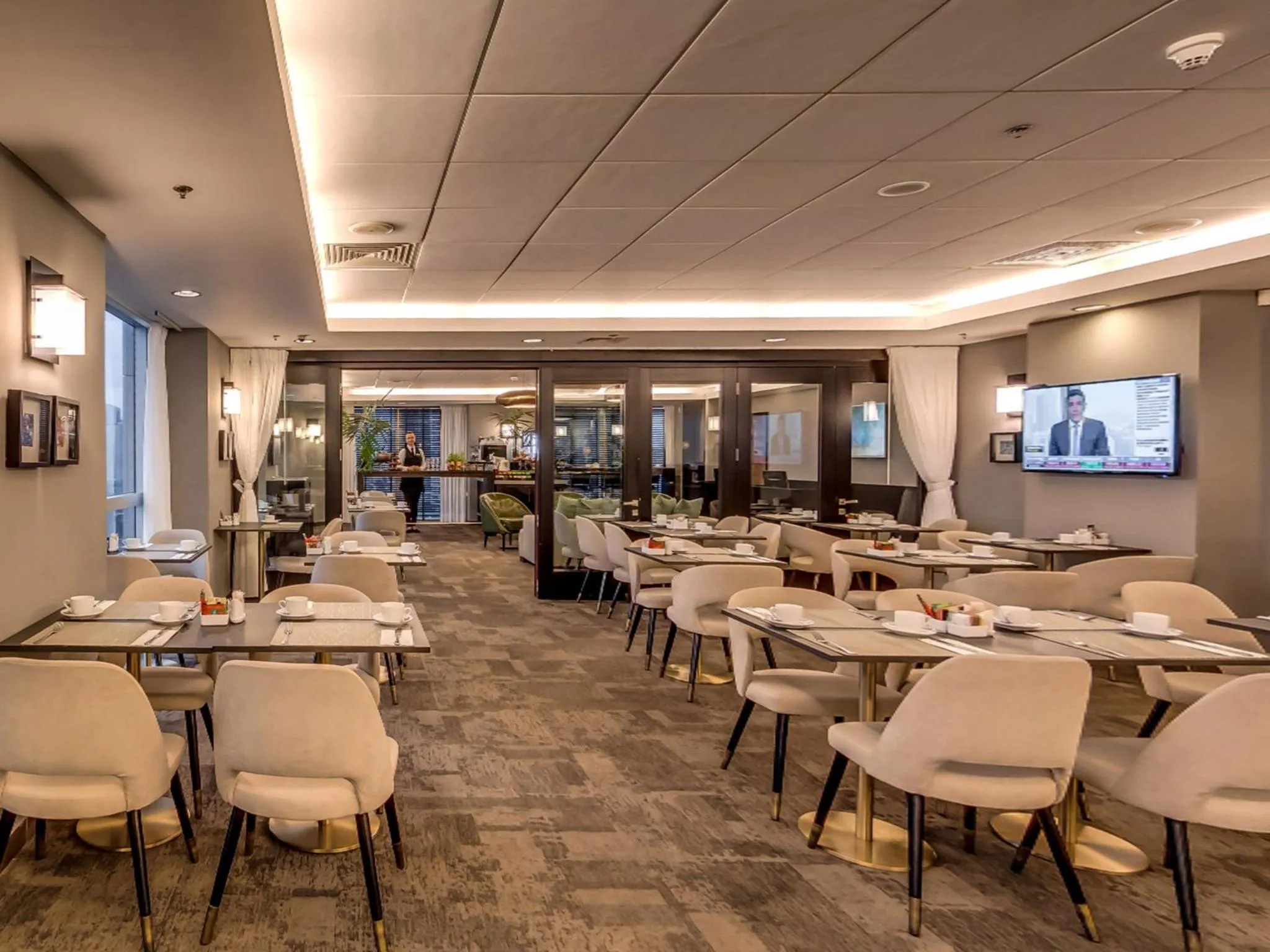 Dining area in Vital - Urban boutique hotel TLV