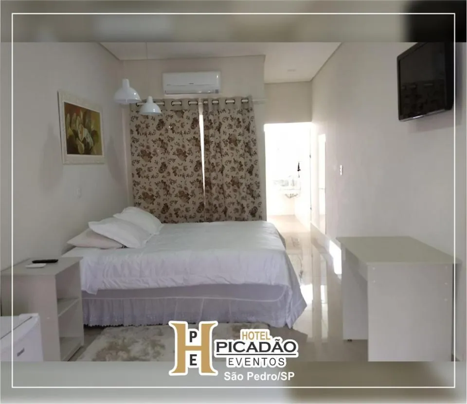 Bed in Hotel Picadão - São Pedro SP