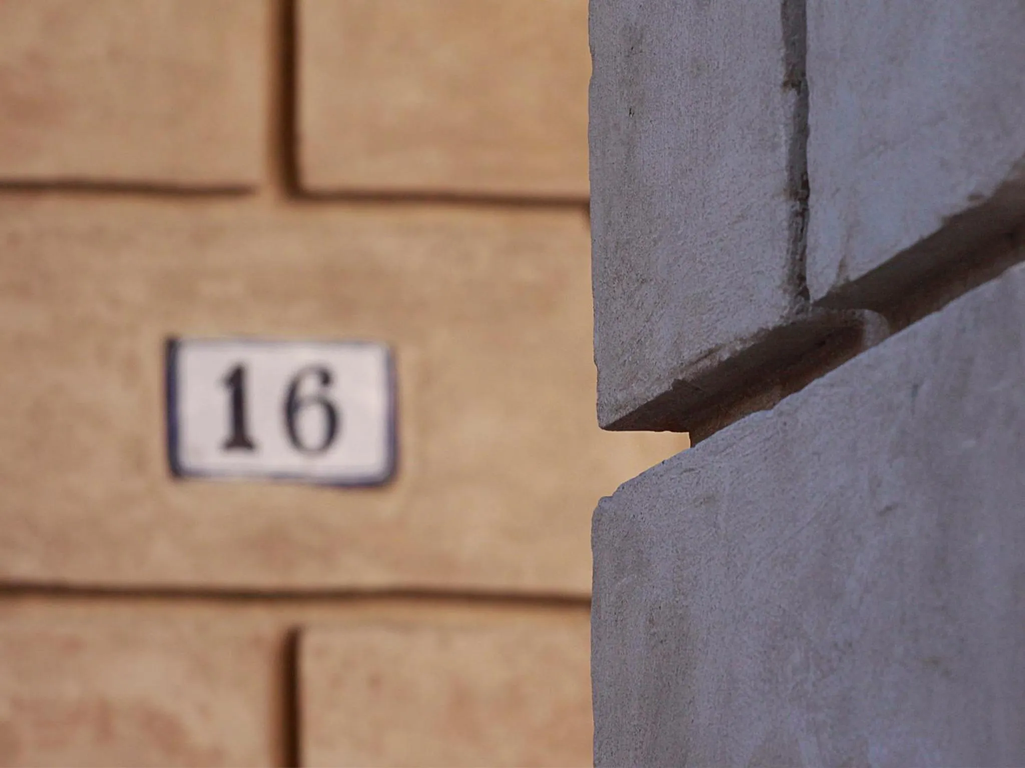 Property building in Casa Isolani Charms Rooms Santo Stefano