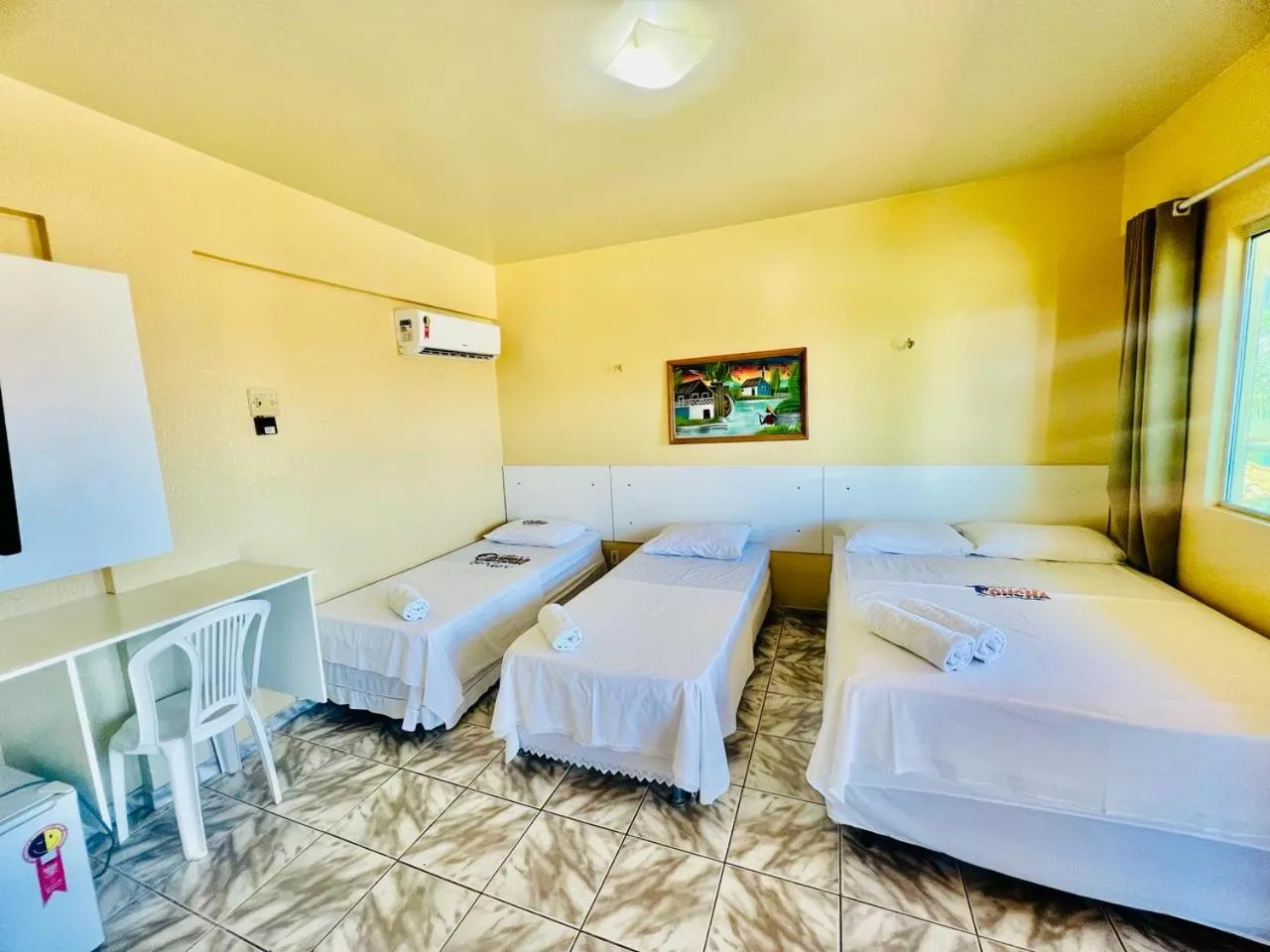 Bed in Hotel Concha do Mar