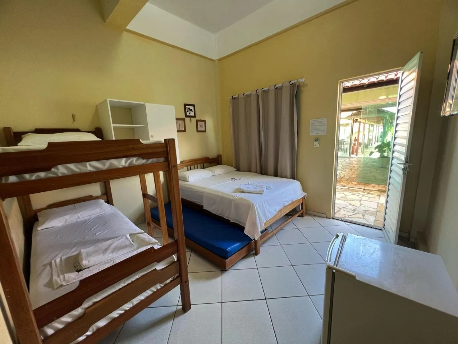 Bed in Hotel Concha do Mar