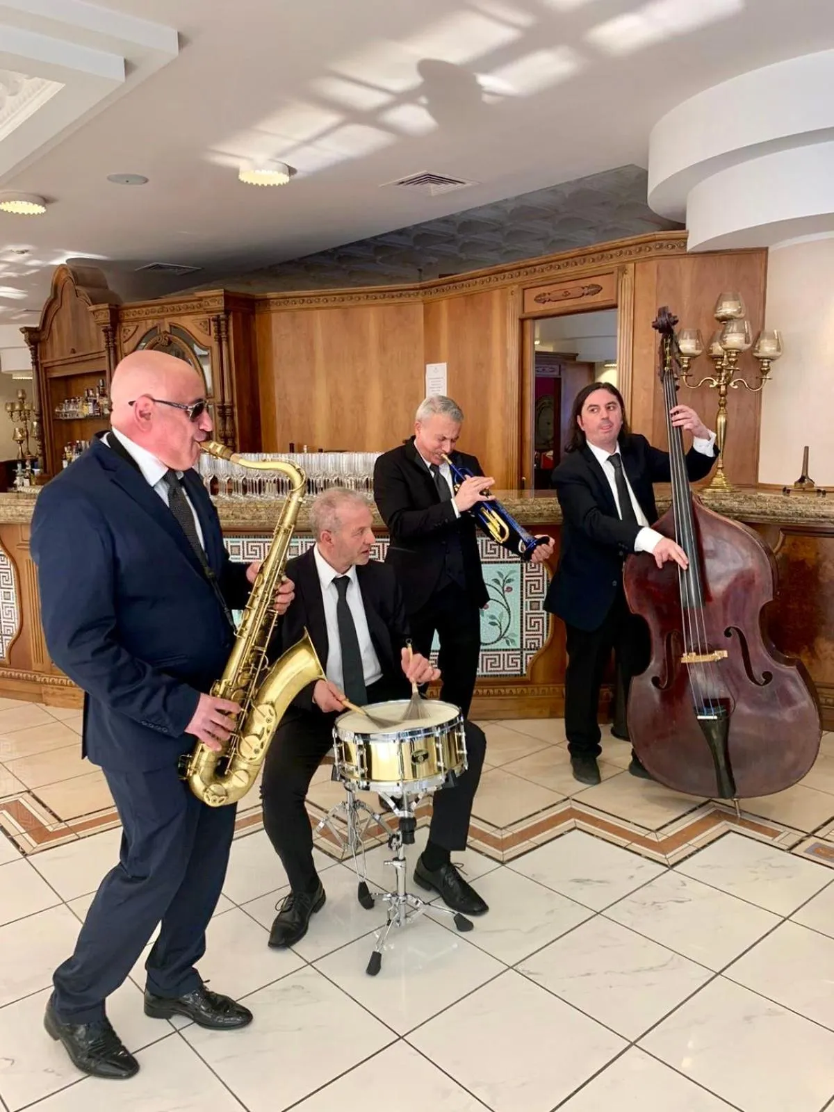 Staff in San Giovanni Rotondo Palace - Alihotels