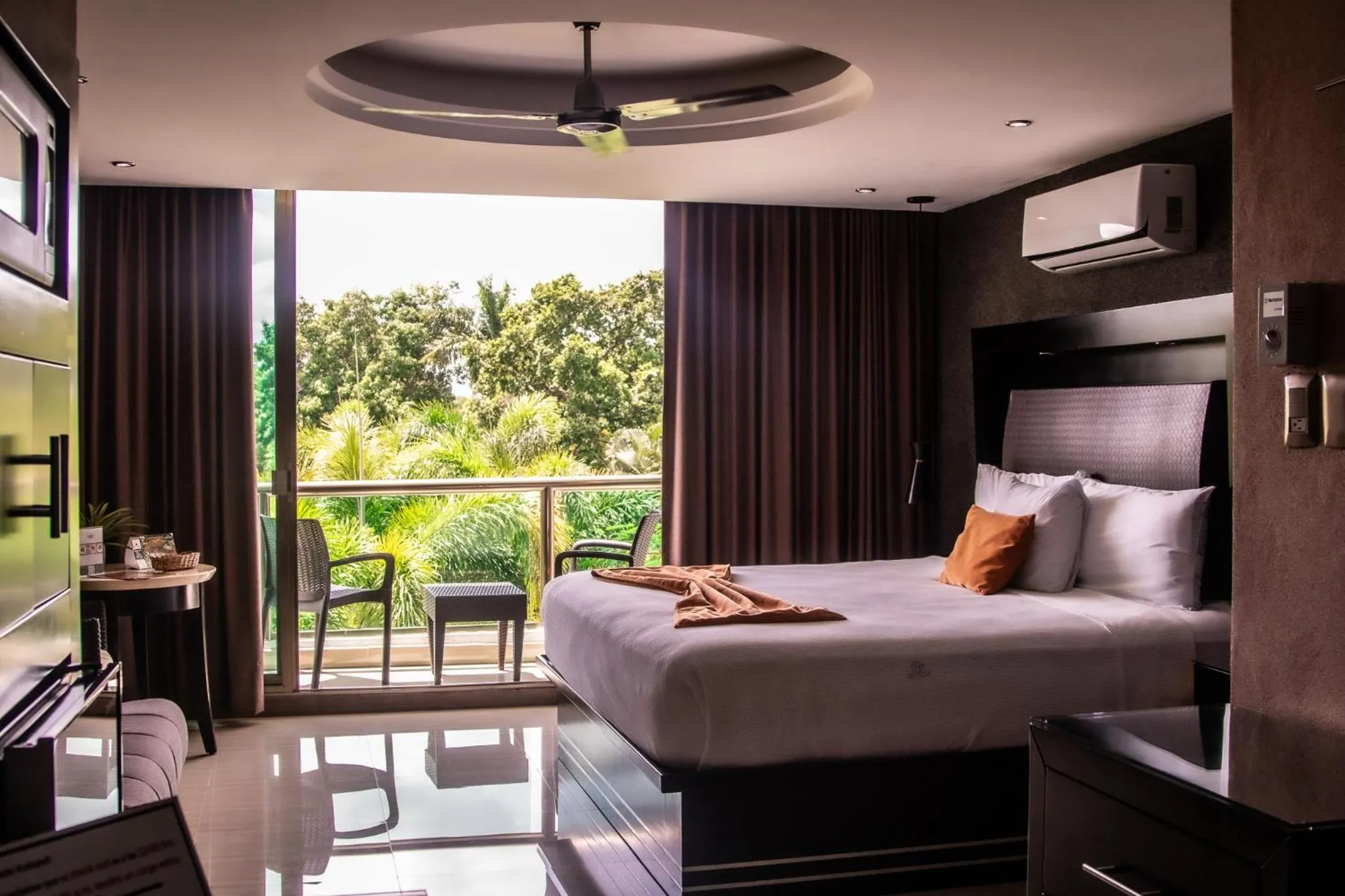 Bed in Hotel & Suites Country Valladolid