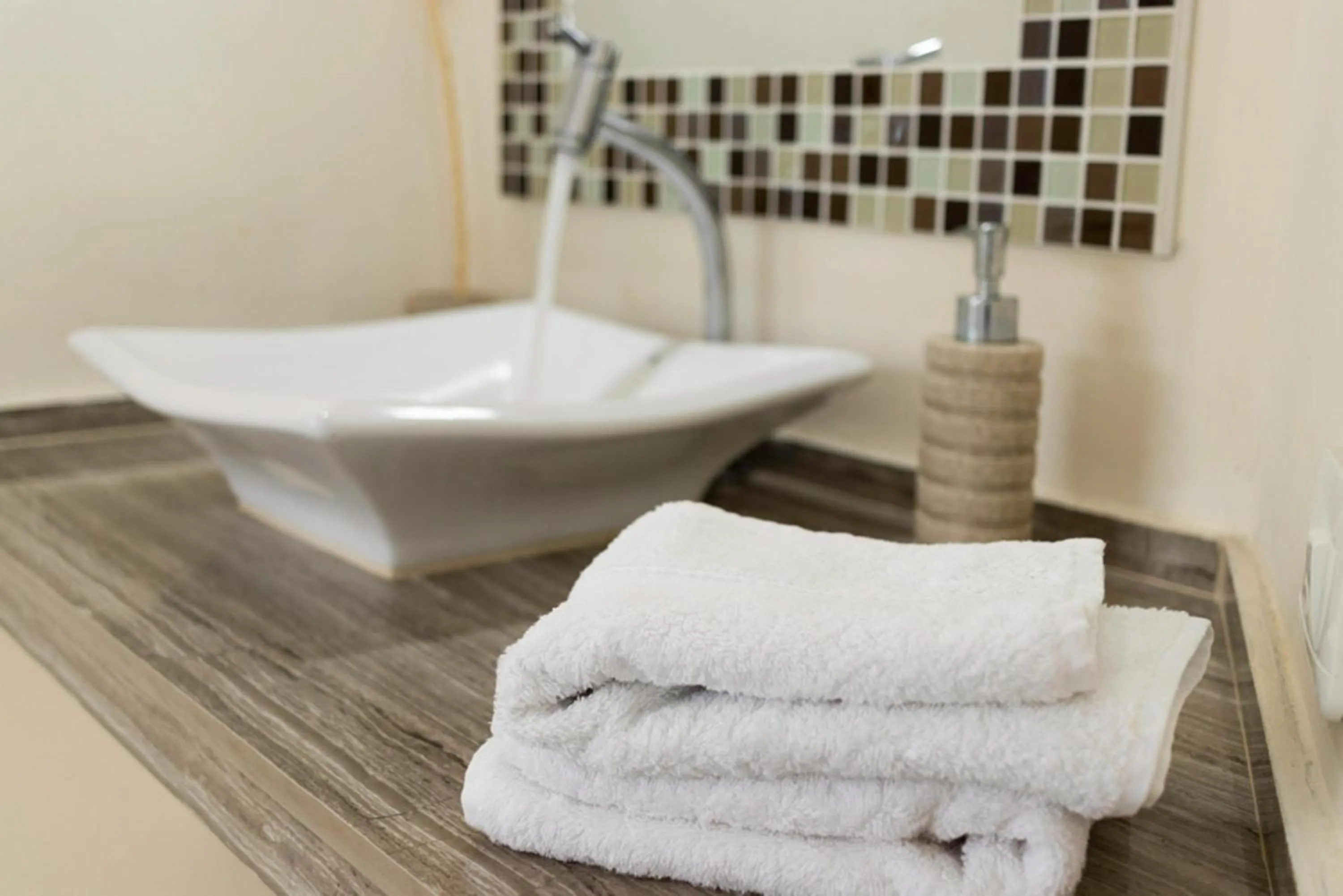 Bathroom in Oceanic Lodge