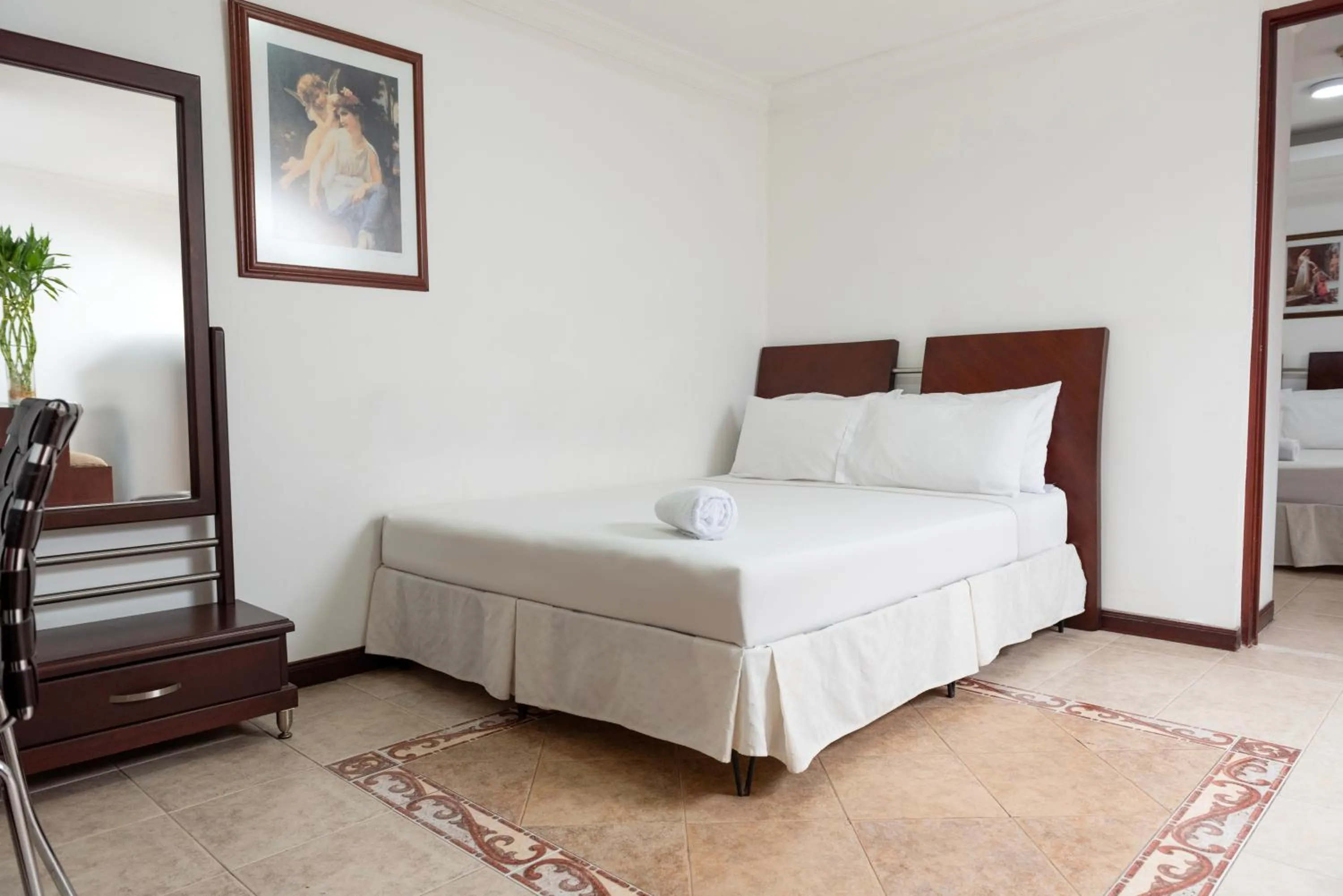 Bed in Hotel Plaza Las Américas Cali