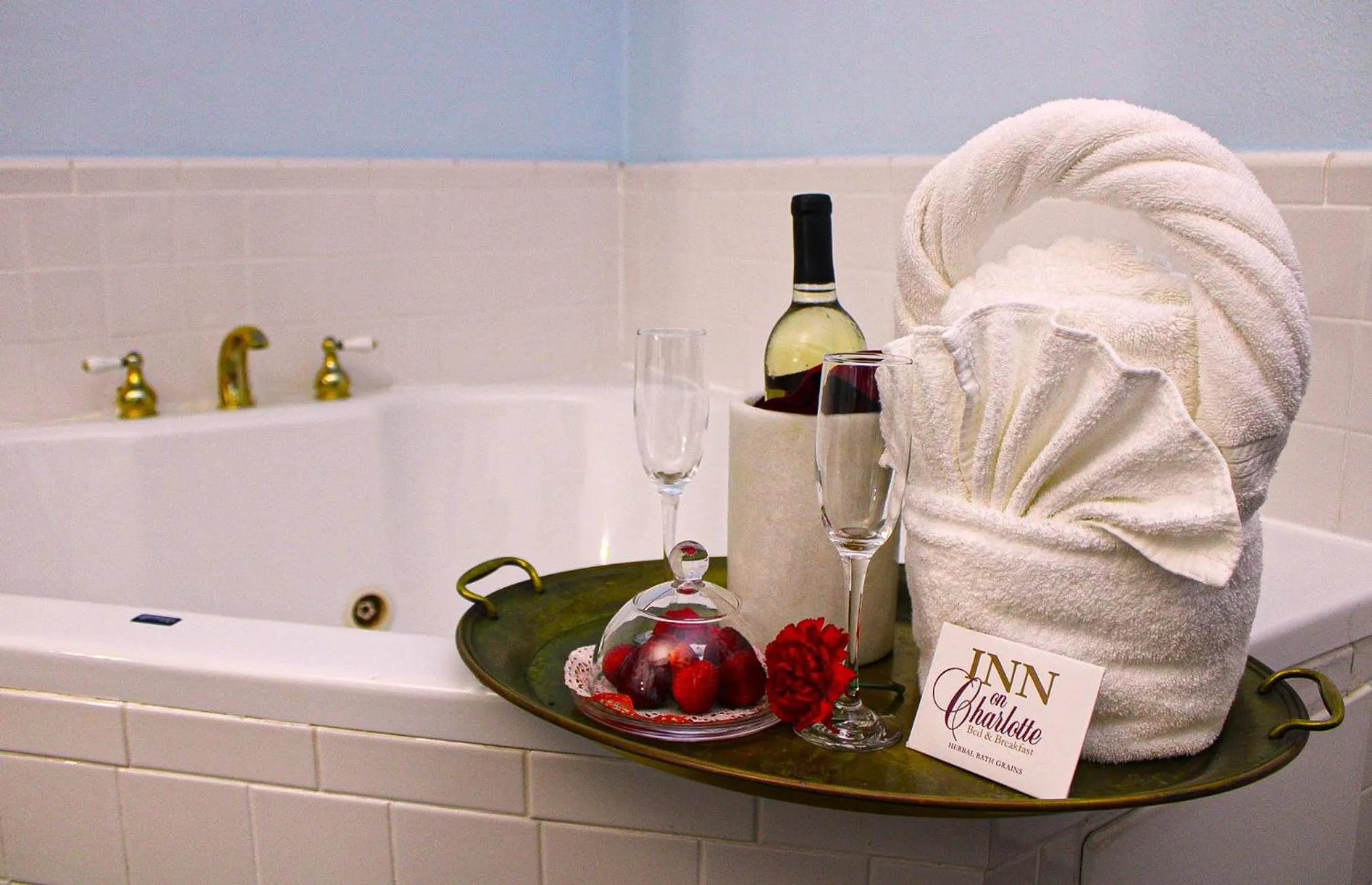 Inn on Charlotte Boutique Hotel