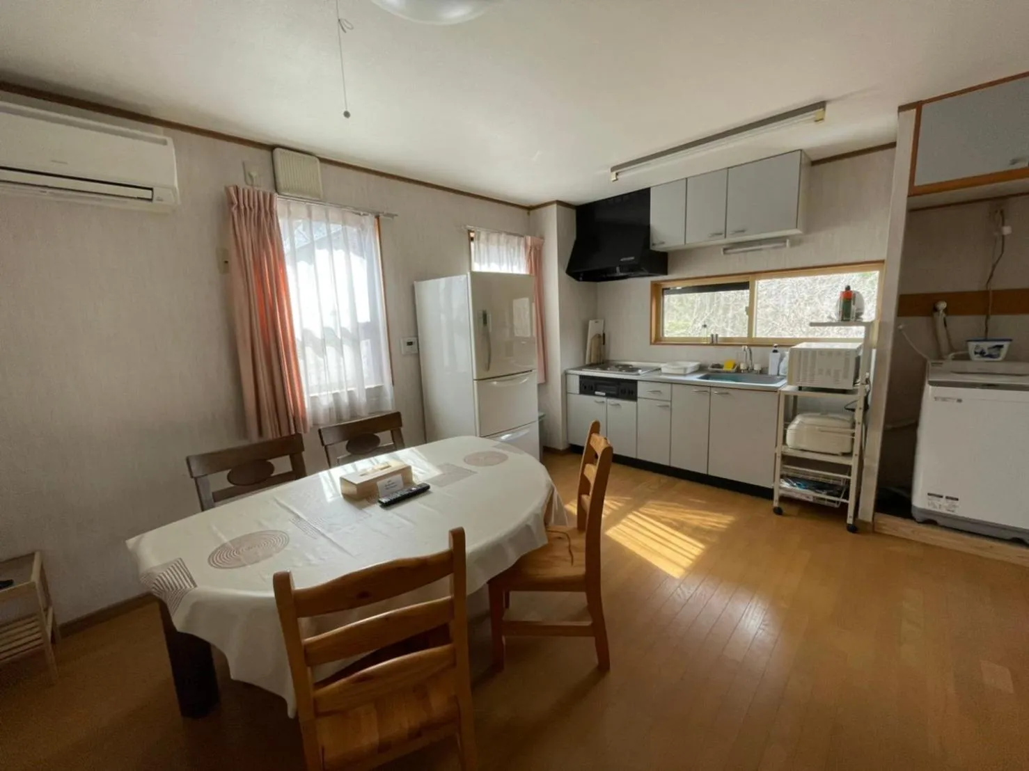 Kitchen or kitchenette in Hakuba Canadian Lodge