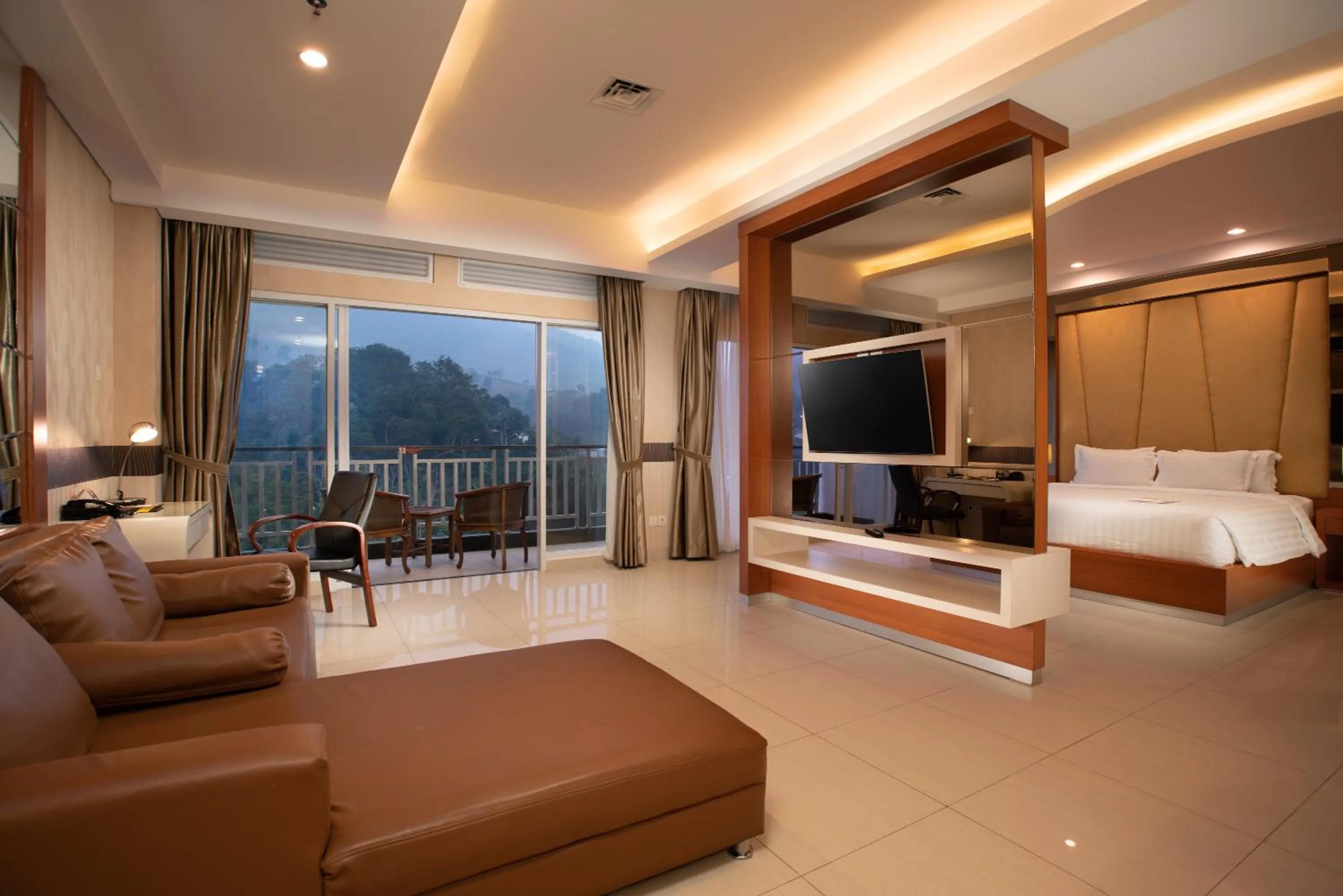 Living room, Bed in Le Eminence Puncak Hotel Convention & Resort